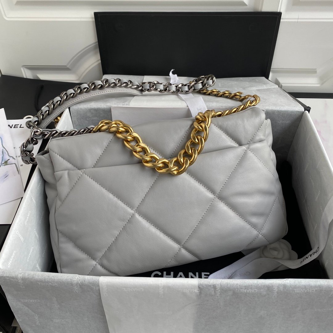 Chanel香奈兒高仿19枕頭包 菱格軟皮 手提斜背百搭時尚