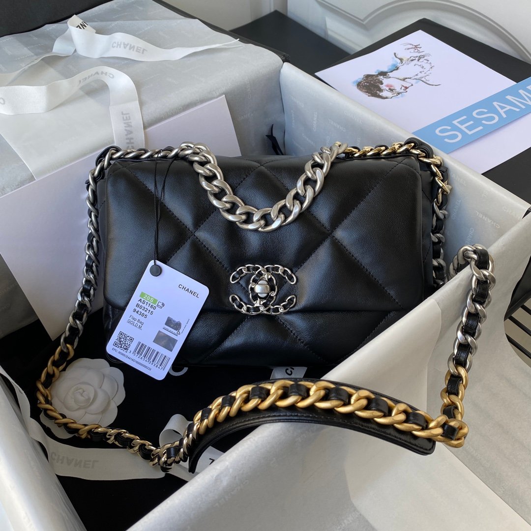 Chanel 高仿 19 Bag 黑色銀鏈枕頭包秋冬新款百搭法式奢華