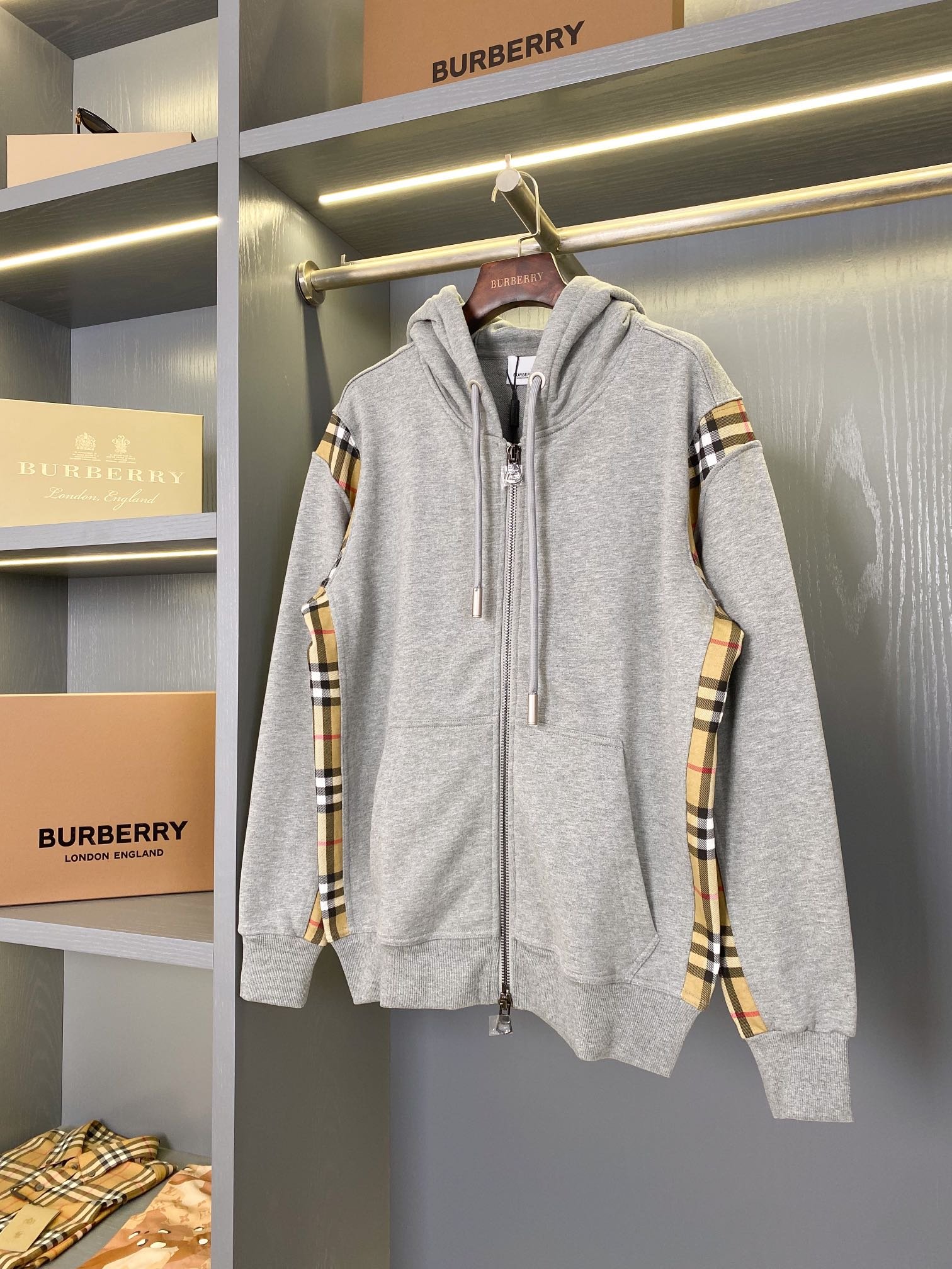 Burberry原單灰色Vintage格紋裁片棉質寬鬆拉鍊連帽衫 男女同款