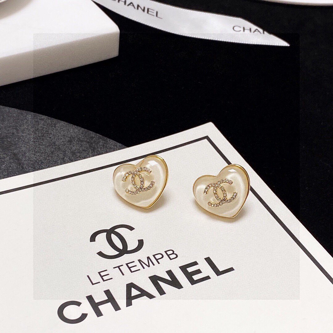 Chanel復刻版經典粉色愛心雙C耳釘百搭精緻法式奢華淑女設計