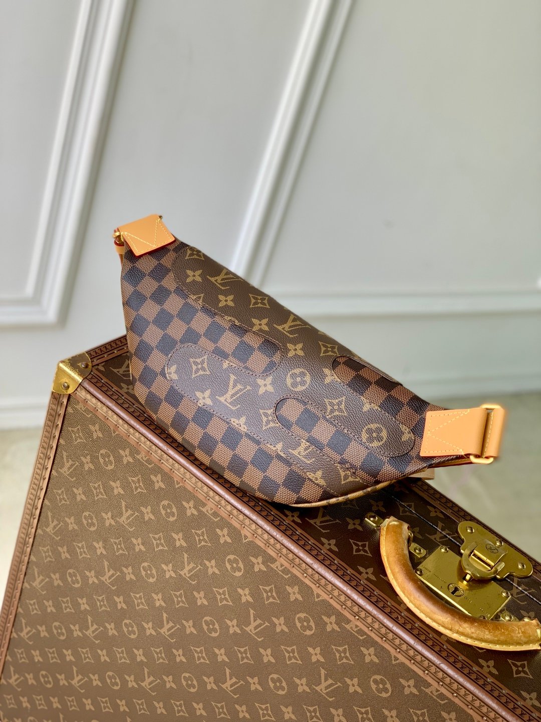 LV精品仿製Rush腰包Monogram帆布Damier刺繡貼飾多功能可調節