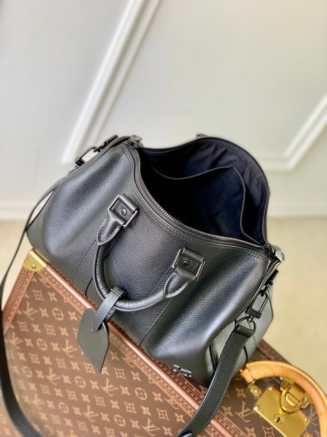 LV一比一Keepall Bandoulière 35蠟面小牛皮粒面紋理寬敞收納手提袋