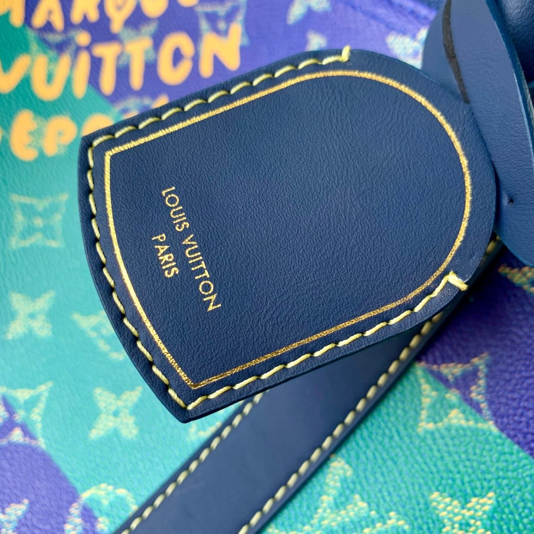 LV復刻版Keepall Bandoulière 50旅行袋Monogram涂层帆布橄榄球條紋