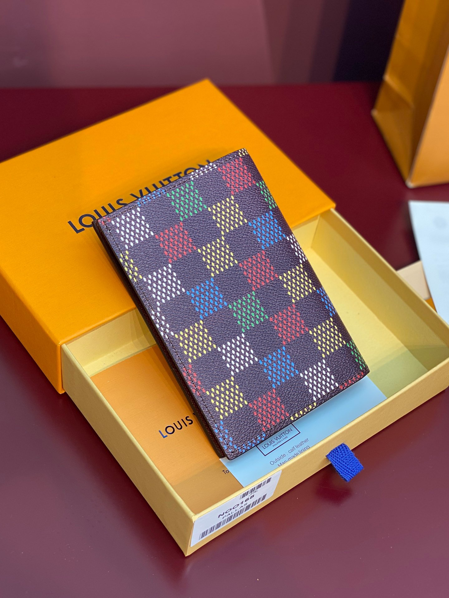 路易威登精品仿製護照套 N00168 Damier Heritage