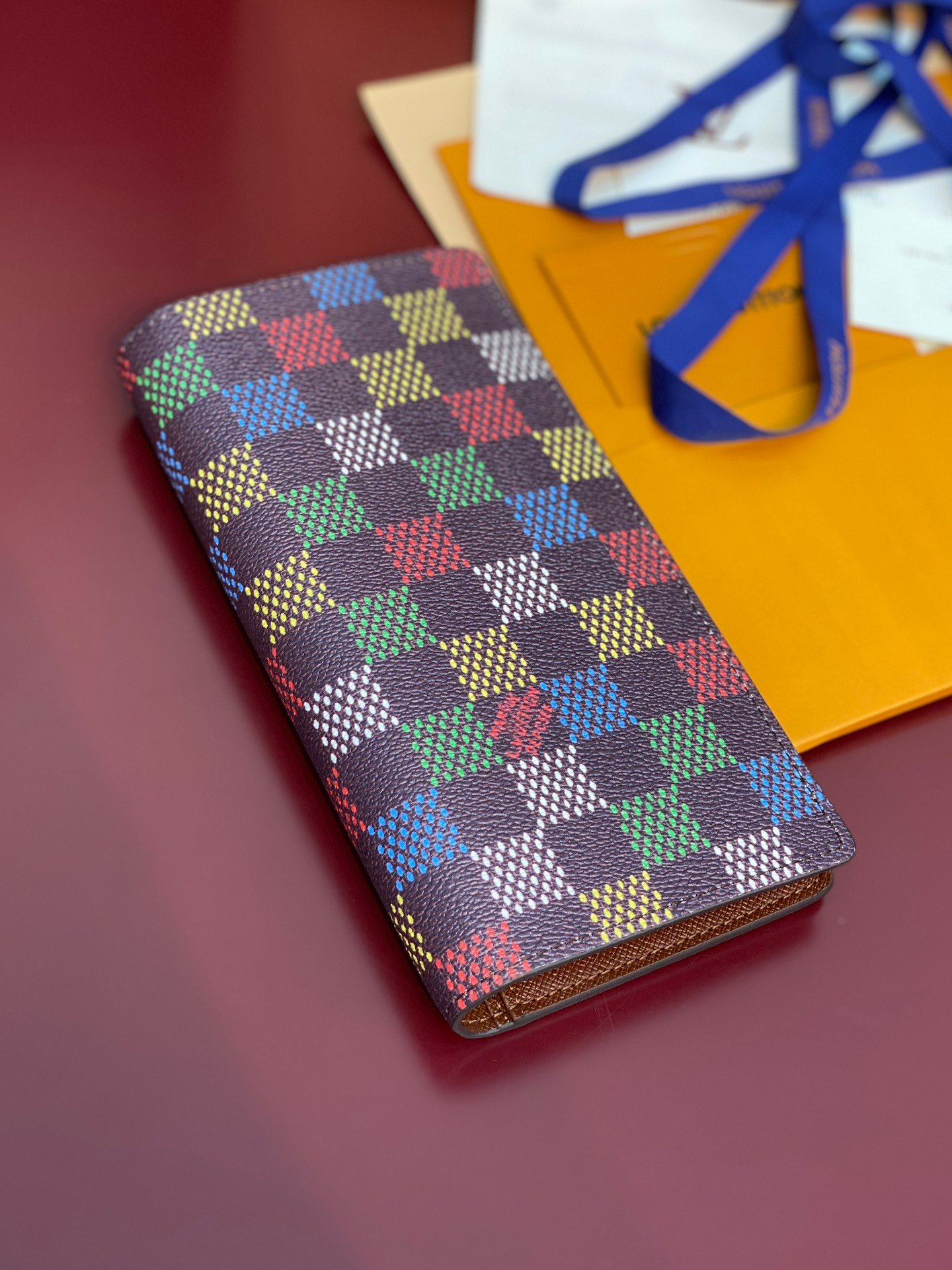 路易威登精品仿製Brazza長型錢包 N00141 Damier Ebene