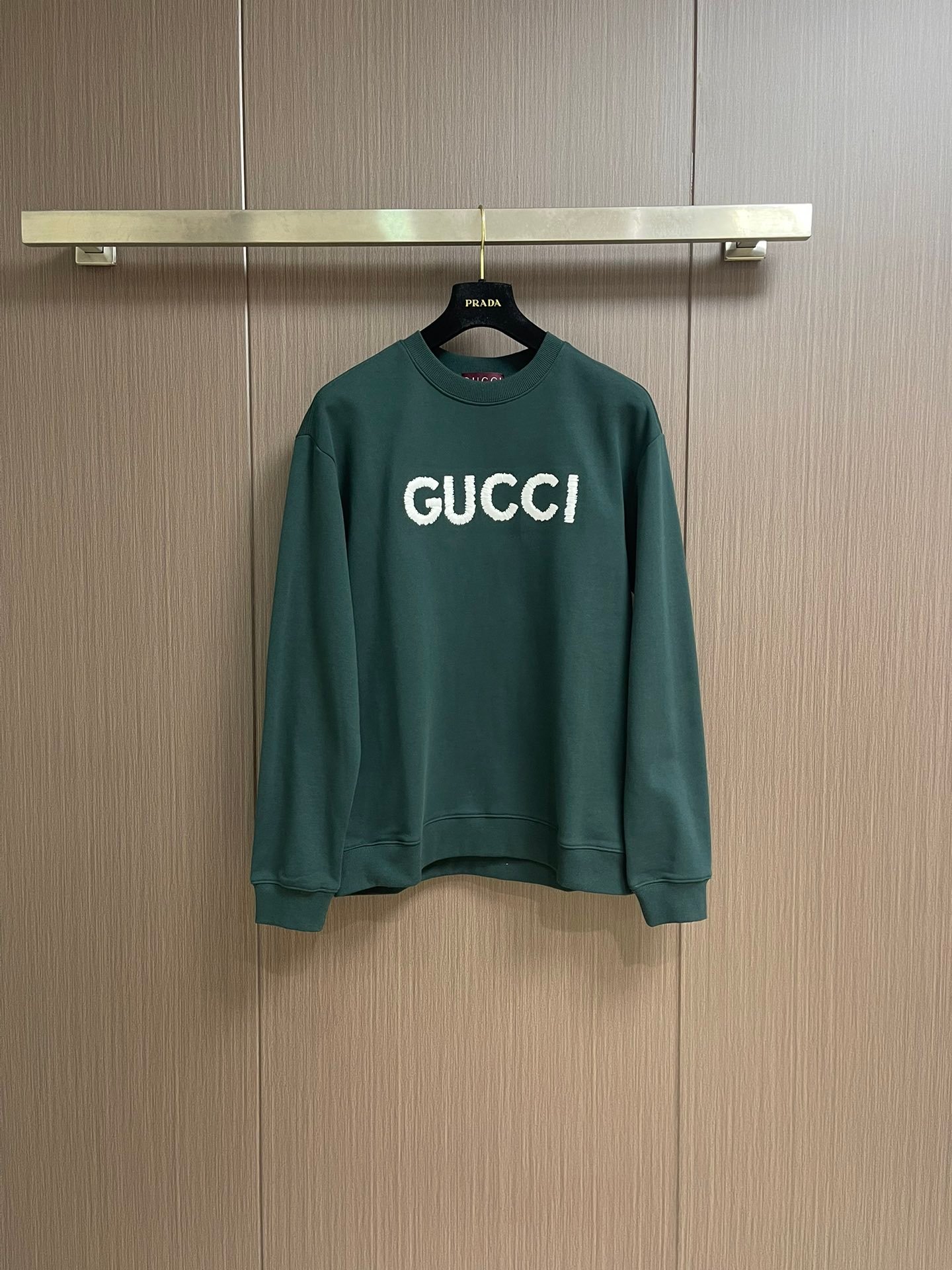 Gucci高仿經典撞色刺繡圓領衛衣480克純棉男女款2025SS