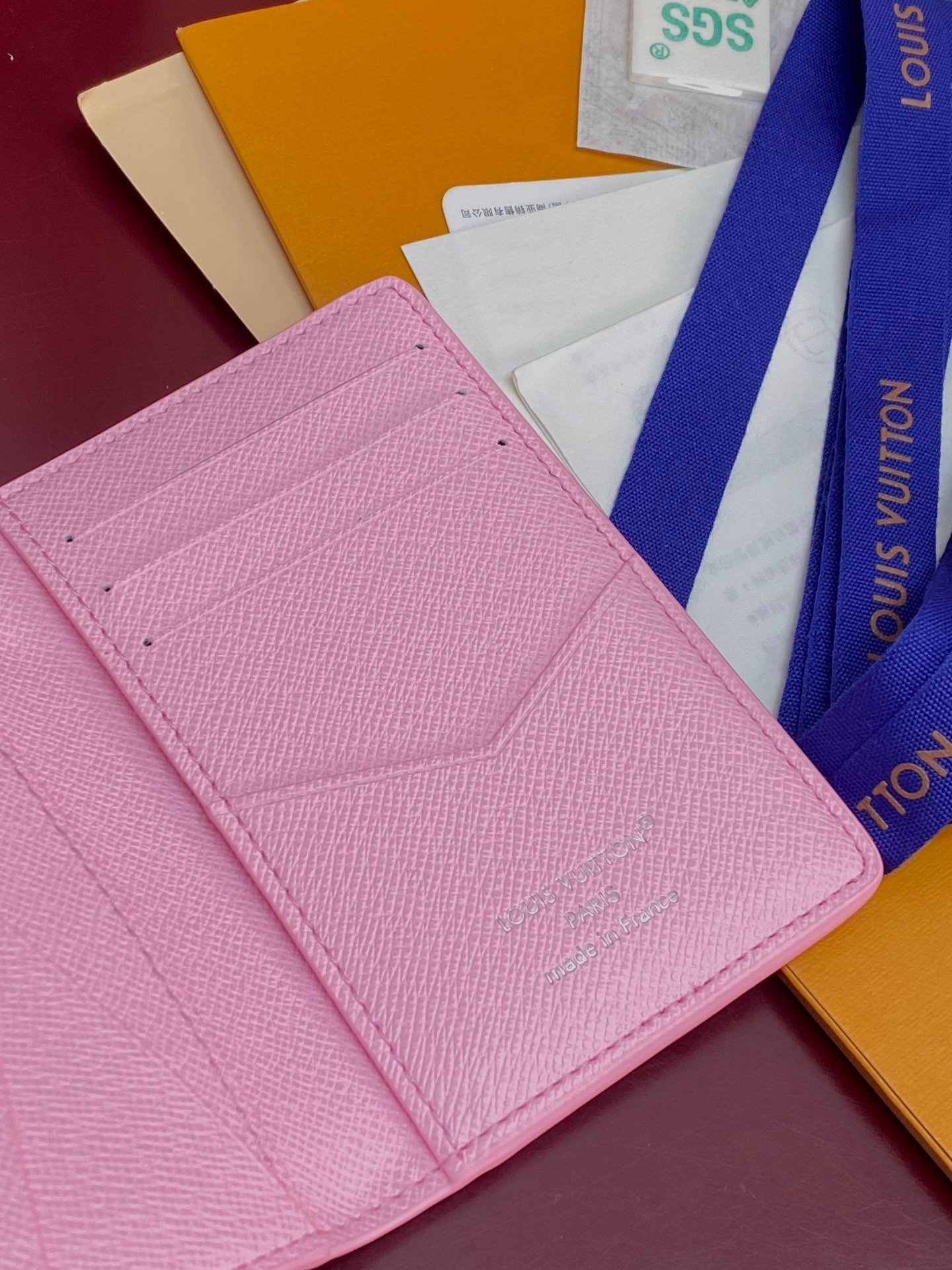 LV M14882 卡包 滑雪粉 Colored Monogram 高仿原單 短夾 卡片夾