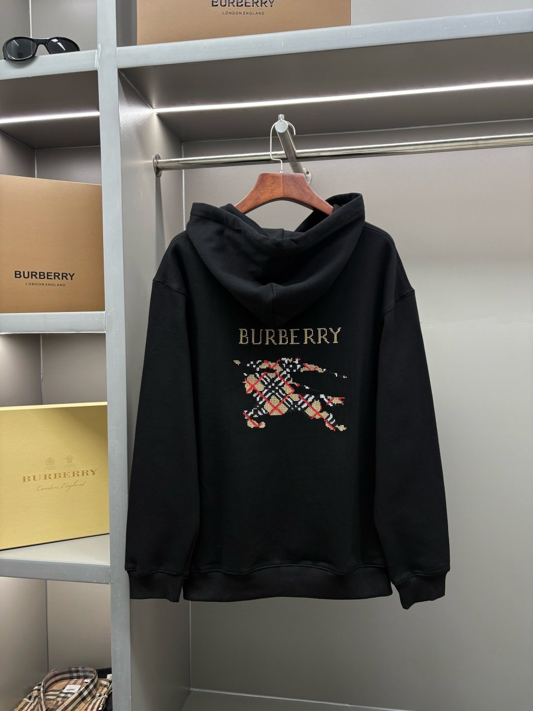 BURBERRY一比一馬術騎士刺繡棉質運動連帽衛衣男女同款