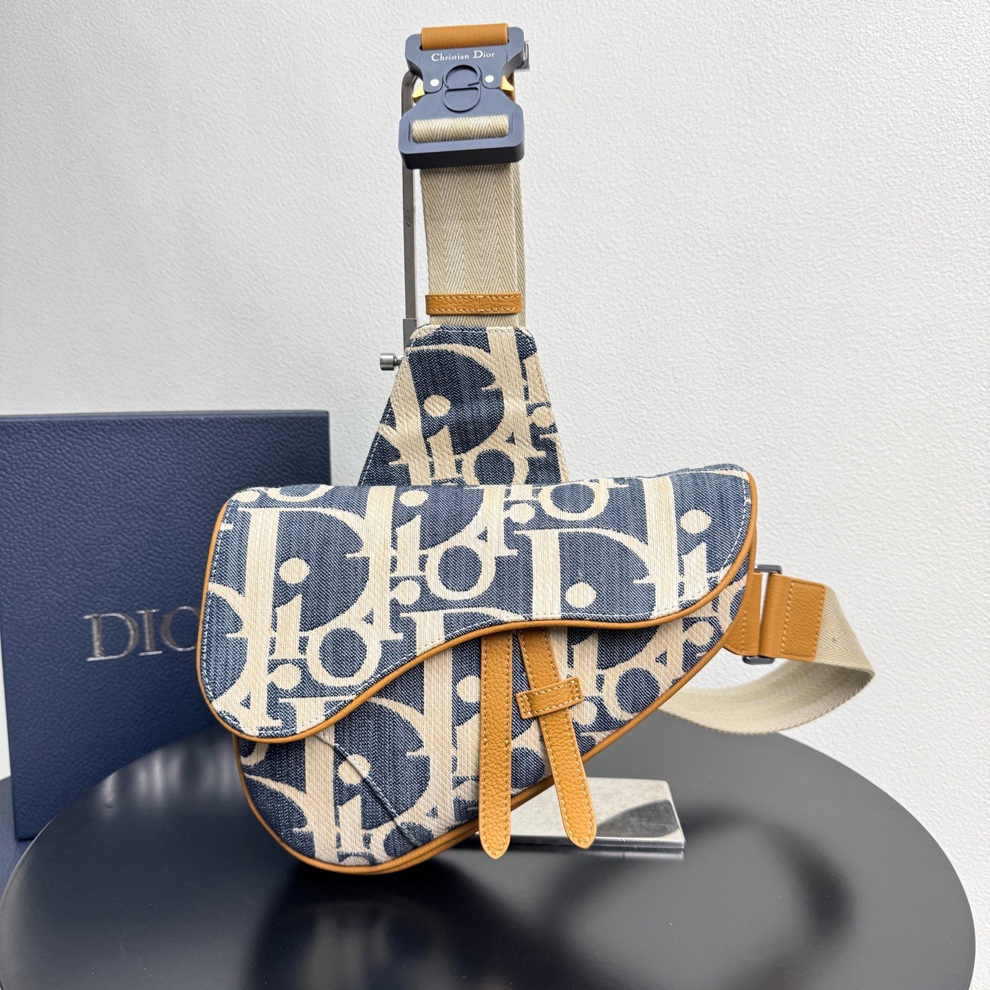 DIOR一比一馬鞍包Oblique印花牛仔藍色刺繡經典磁性翻蓋款