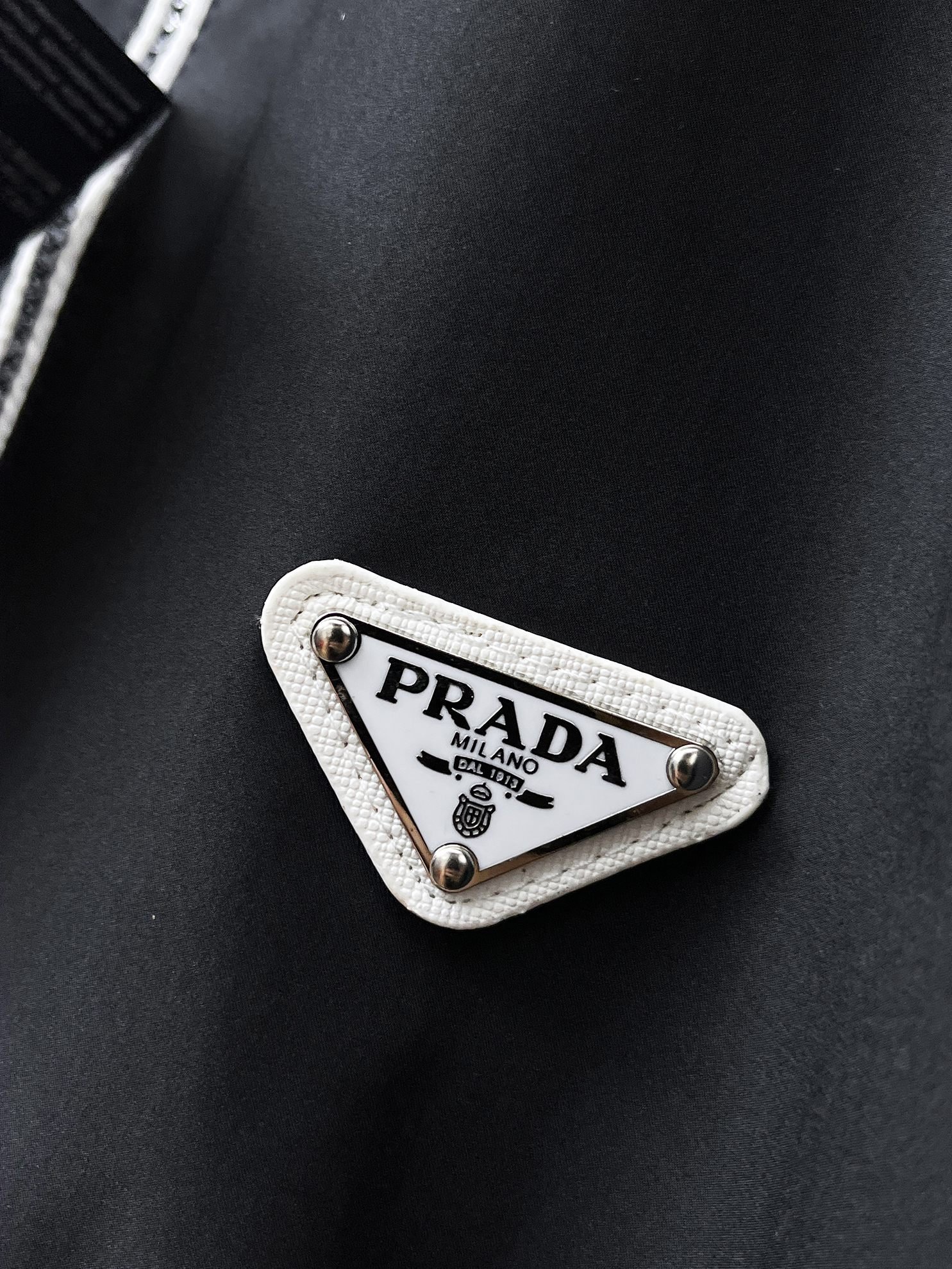 Prada 普拉達 黑色男士秋季夾克 高端原單精品復刻版