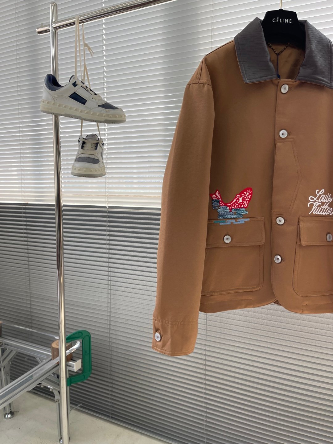 LV工裝夾克 一比一25FW新款 Pharrell x Nigo 聯名｜棉質帆布 刺繡細節 高質感推薦