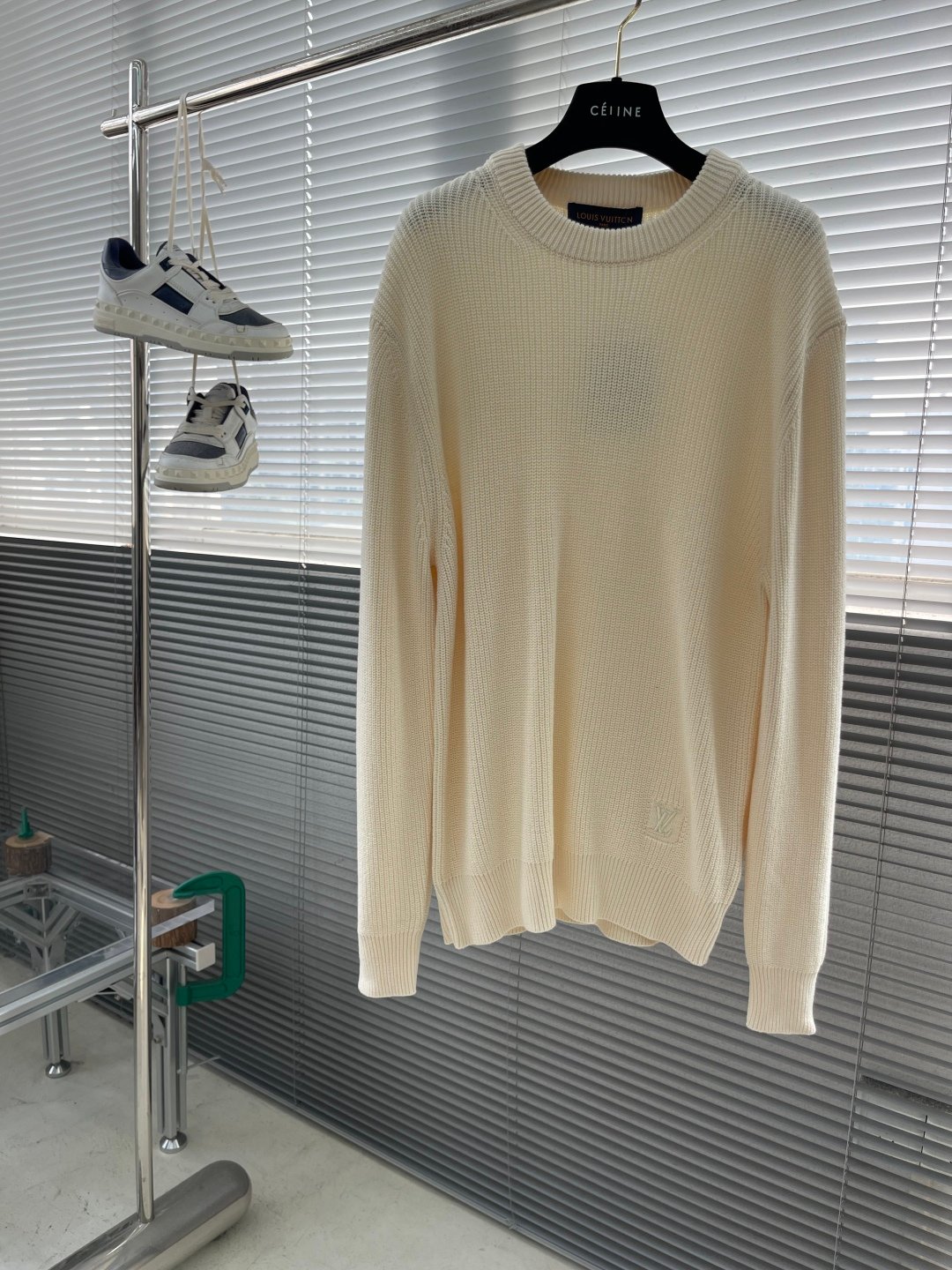 LV一比一刺繡山羊絨圓領衫25SS新款1V標識男女休閒百搭