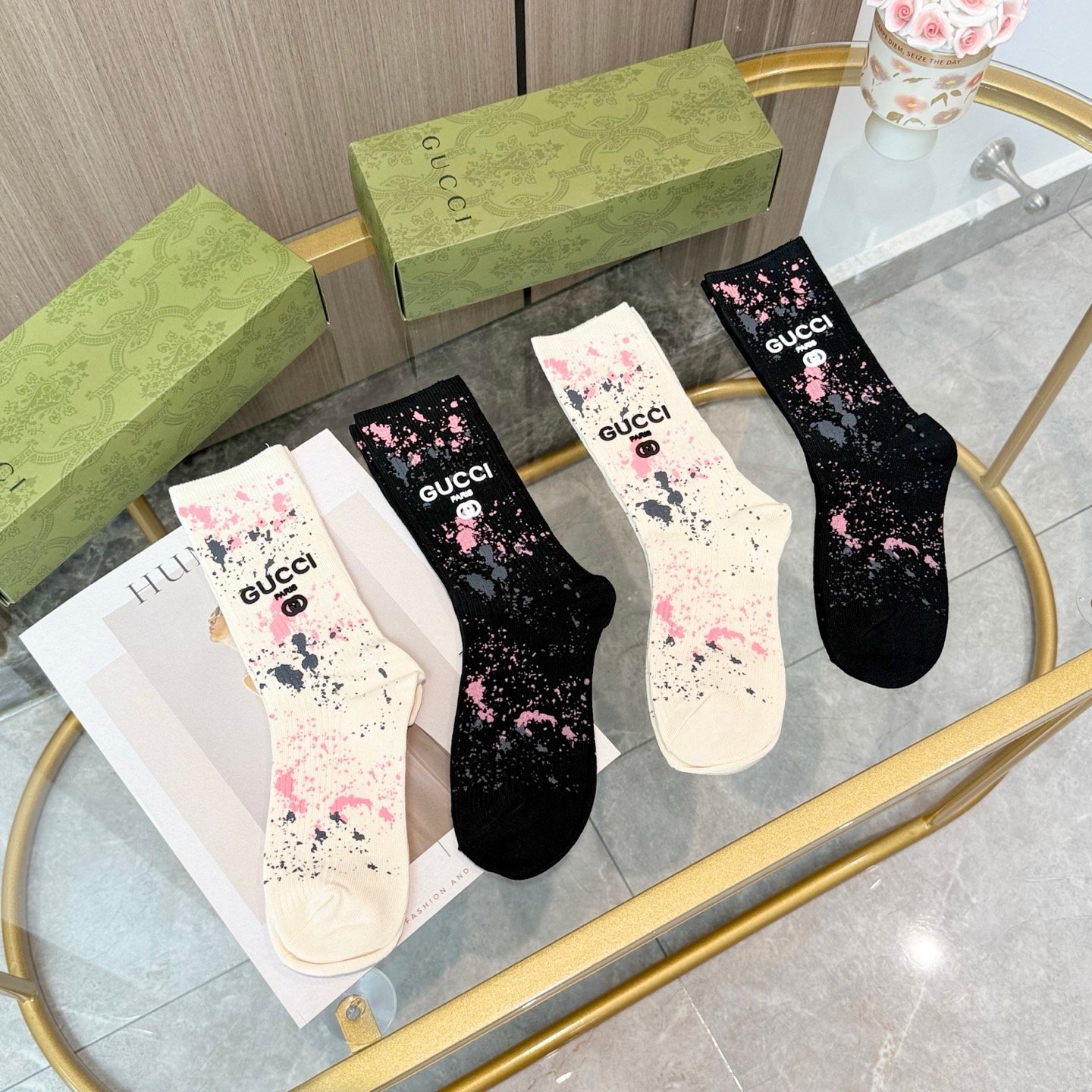 GUCCI高仿中筒襪四雙裝時尚潮流奢華必備