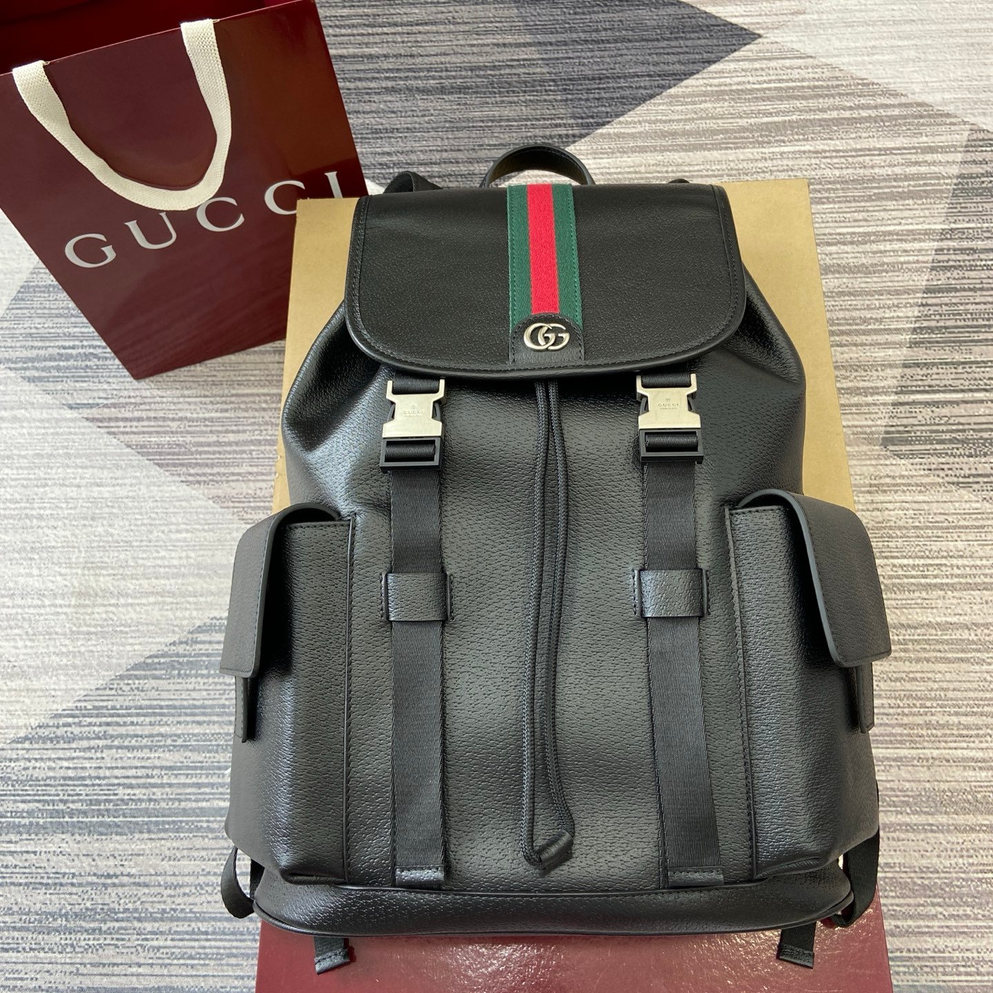 Gucci 原單 Ophidia後背包 黑色牛皮 雙G紅綠織帶設計839110