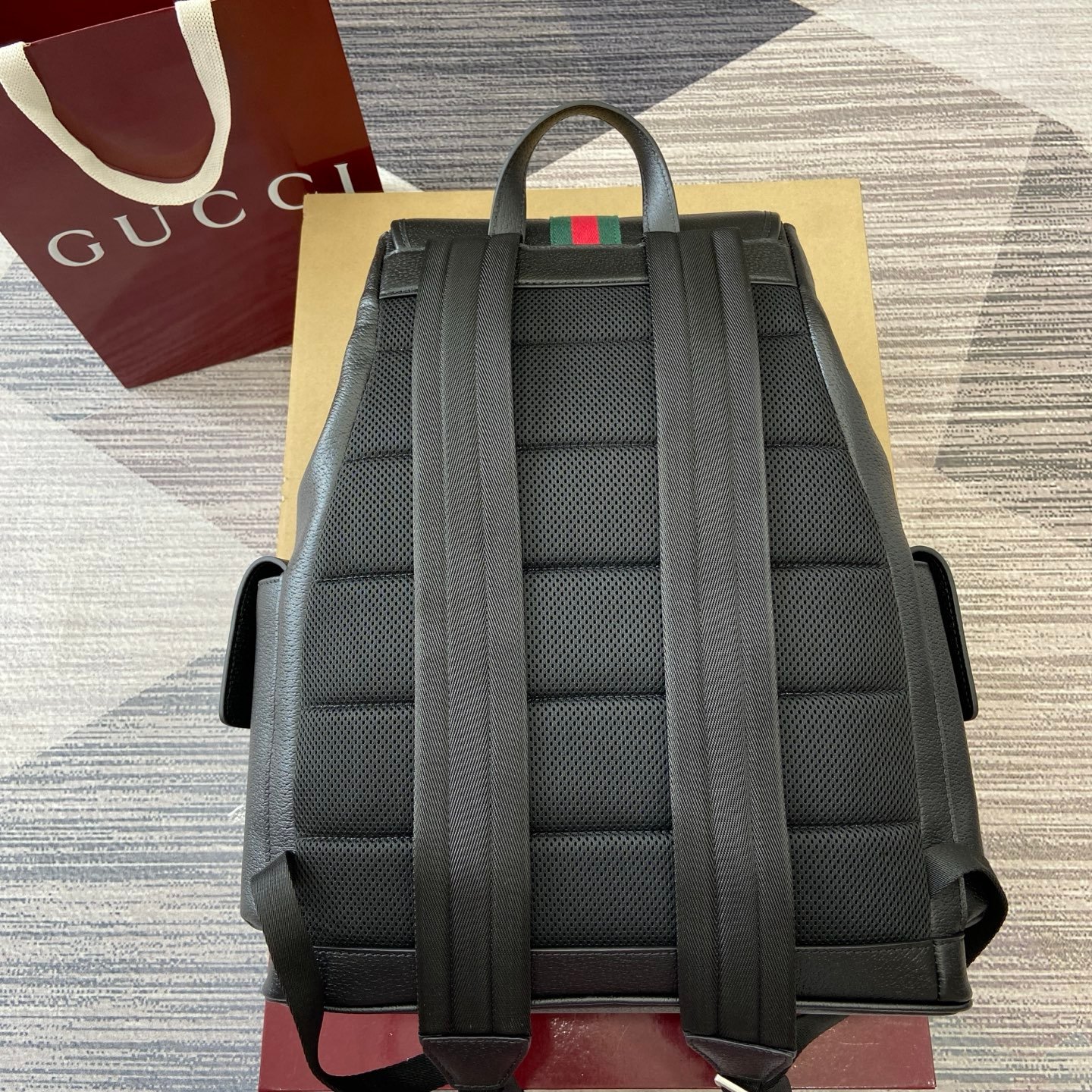 Gucci 原單 Ophidia後背包 黑色牛皮 雙G紅綠織帶設計839110