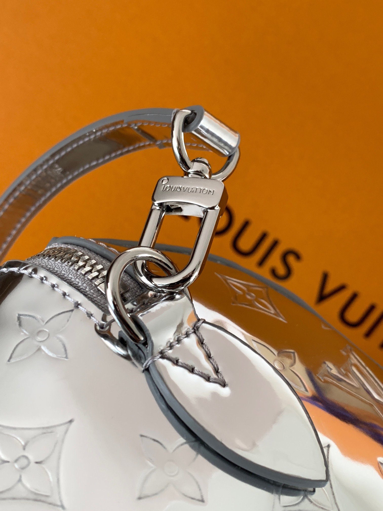 LV 頂級原單 Speedy Bandoulière 20 手袋 M11987 銀色 Monogram Miroir 壓紋帆布