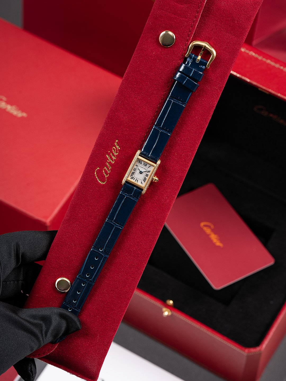 Cartier一比一Mini Tank Louis Cartier腕錶綠皮金殼小巧精緻女錶