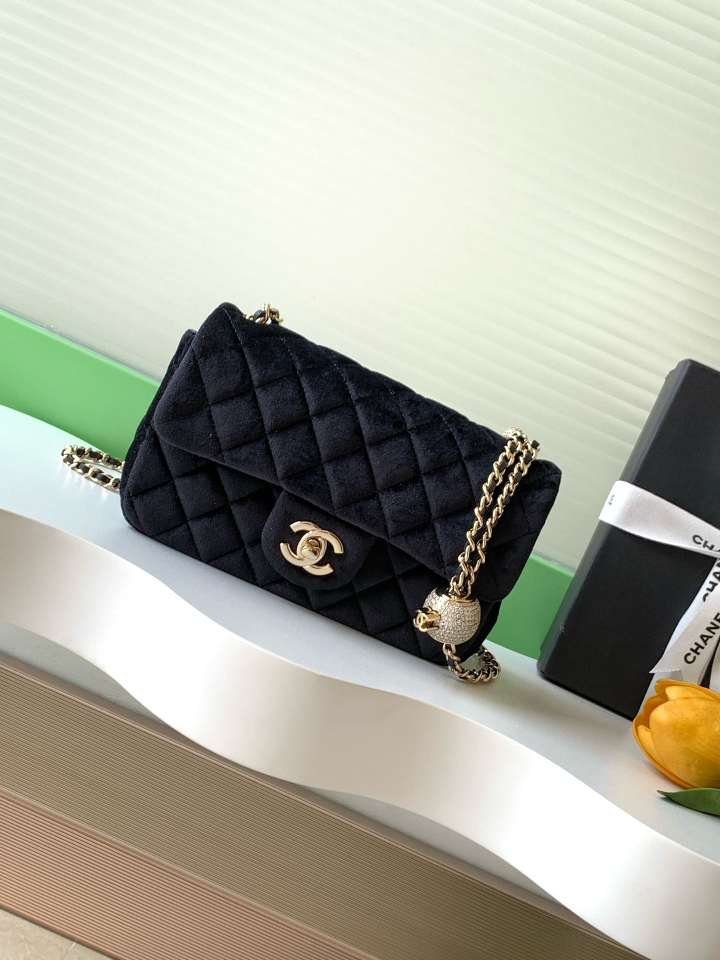 Chanel 一比一絨面菱格鏈條包高質感黑色款 2025新品法式典雅設計AS1787