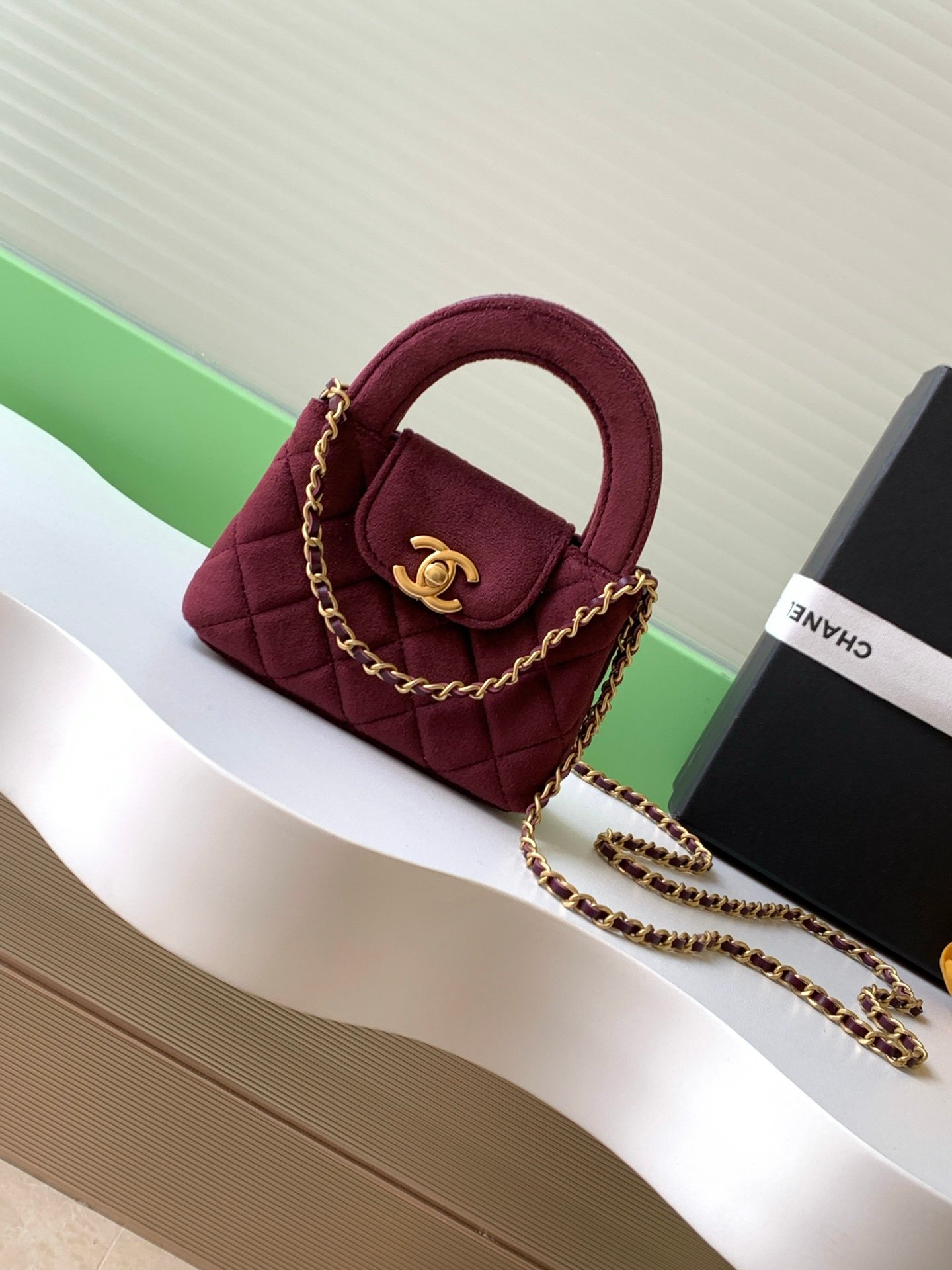 Chanel 復刻版酒紅絨面迷你手提鏈條包 高雅法式風格AS3435