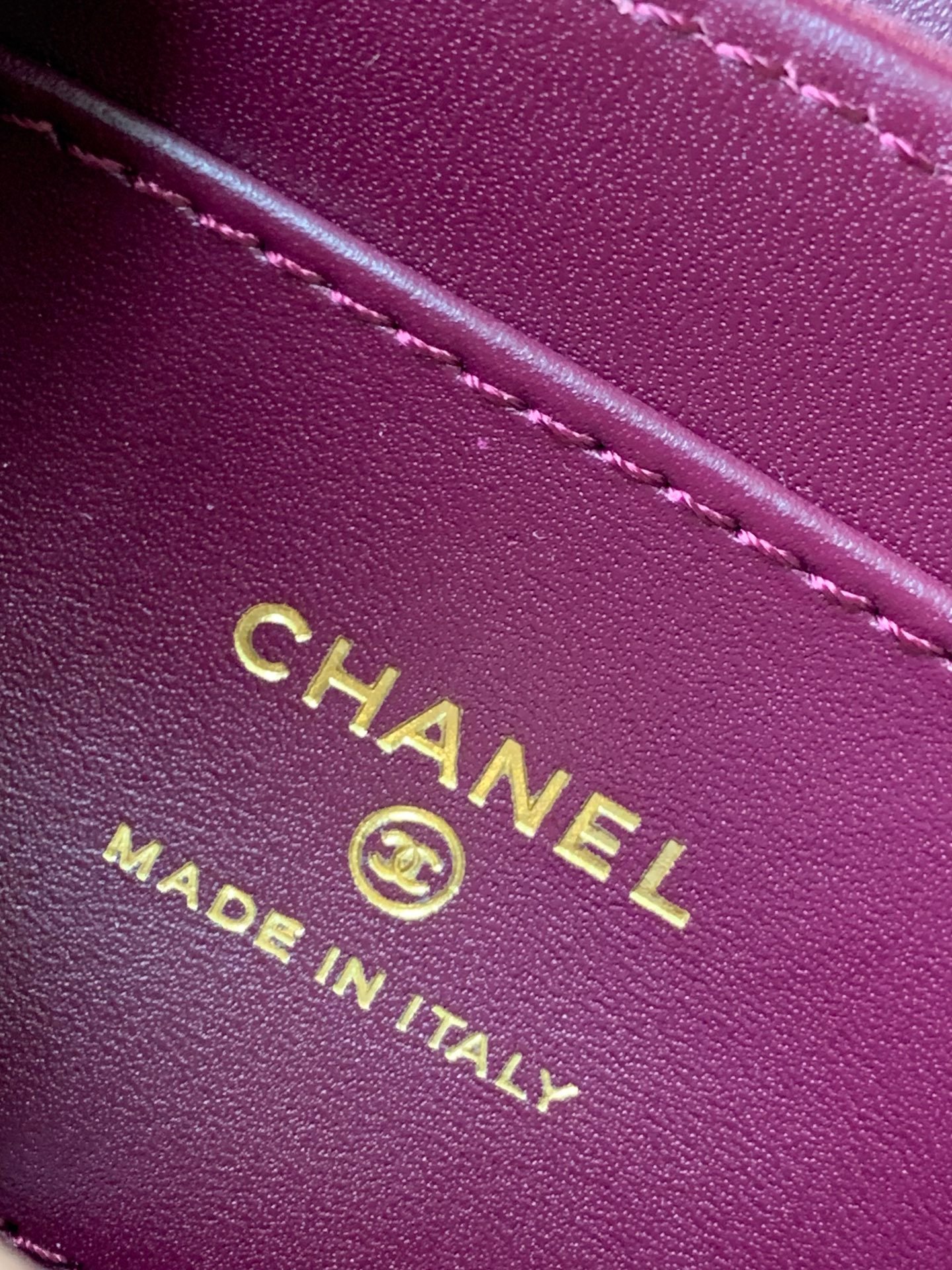 Chanel 復刻版酒紅絨面迷你手提鏈條包 高雅法式風格AS3435