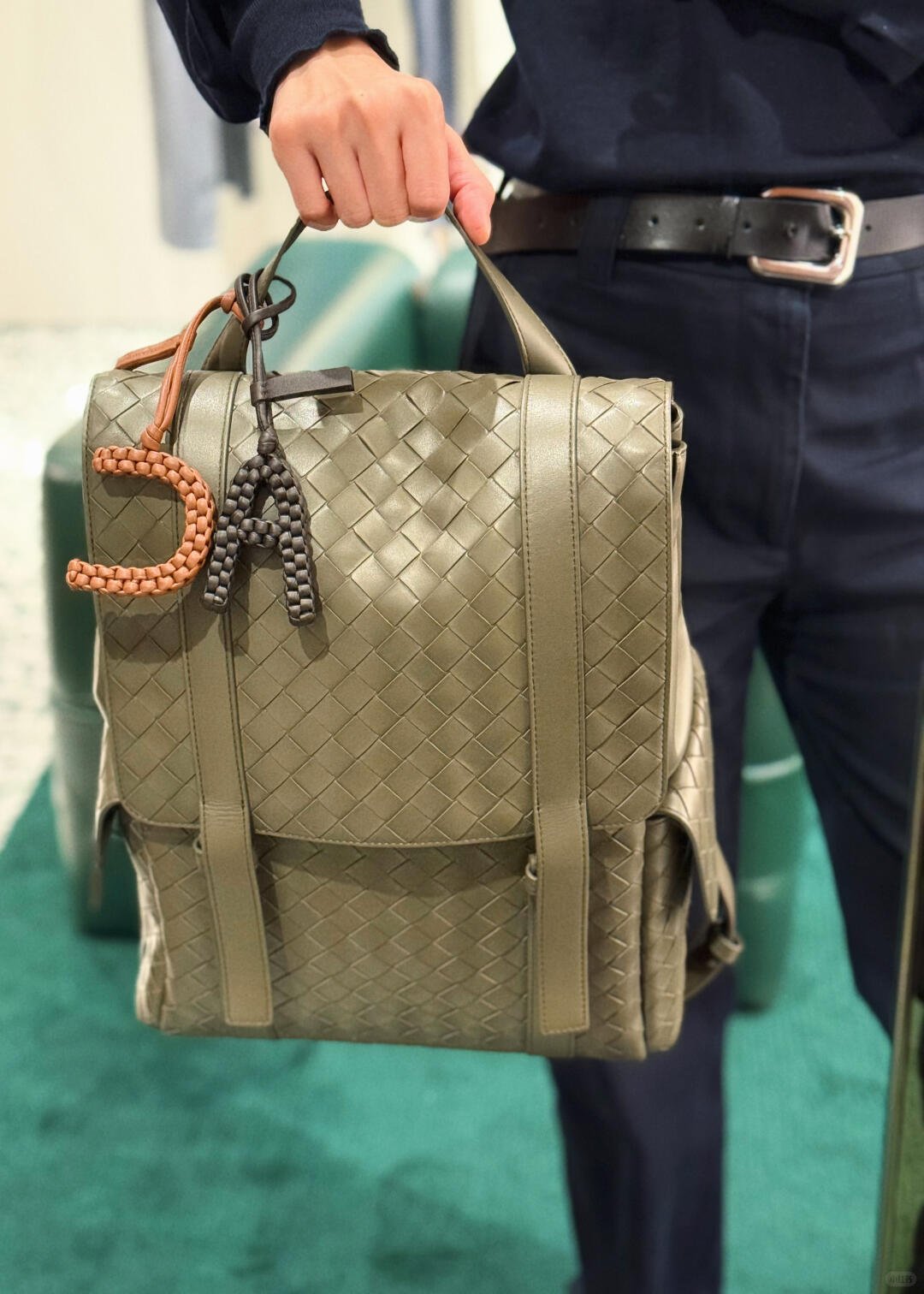 BOTTEGA VENETA 高仿莆田鞋等級 後背包 編織大容量設計 義式質感通勤款805971