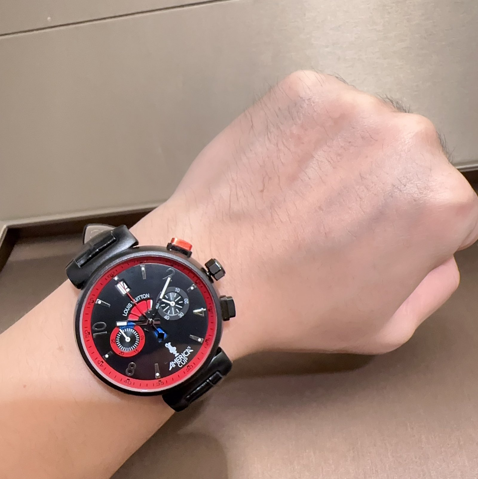 Louis Vuitton 原單腕錶 Chronometer 黑紅計時款 潮流運動風 高級質感設計