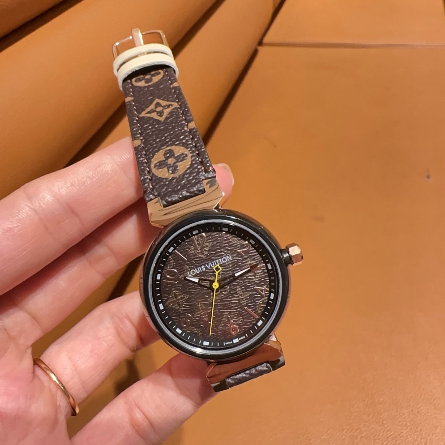 Louis Vuitton A貨腕錶 Monogram 經典棕色款 時尚百搭設計法式精品風格