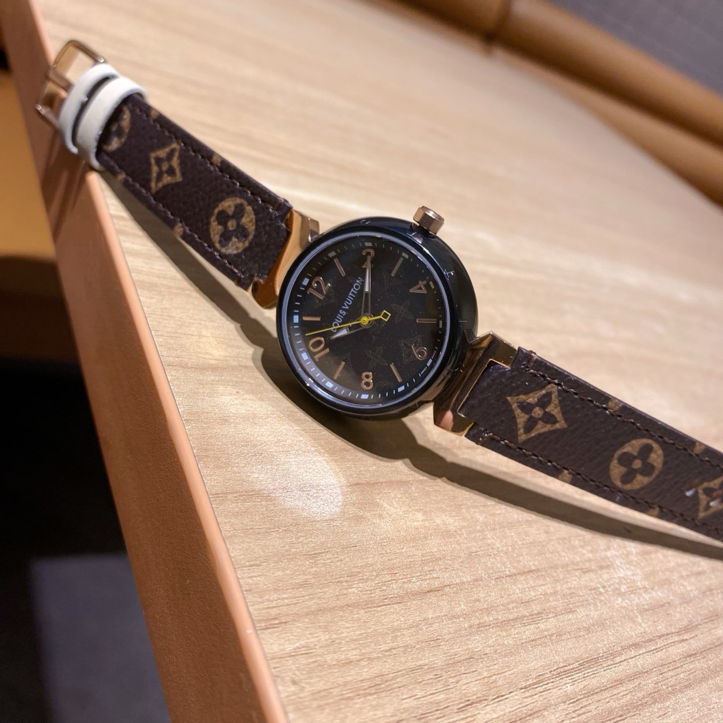 Louis Vuitton A貨腕錶 Monogram 經典棕色款 時尚百搭設計法式精品風格