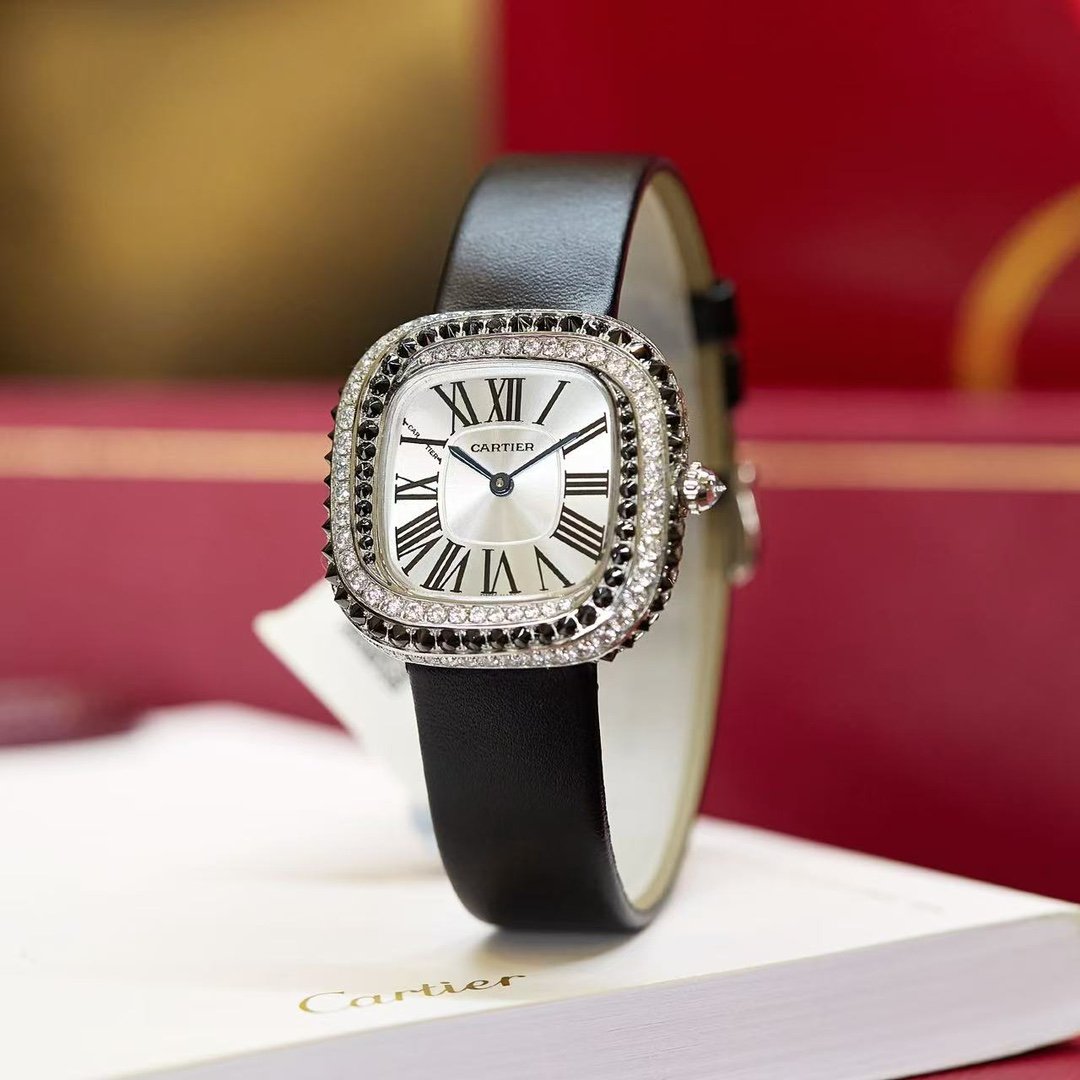 卡地亞（Cartier）復刻版方形女錶黑色皮帶典雅時尚設計