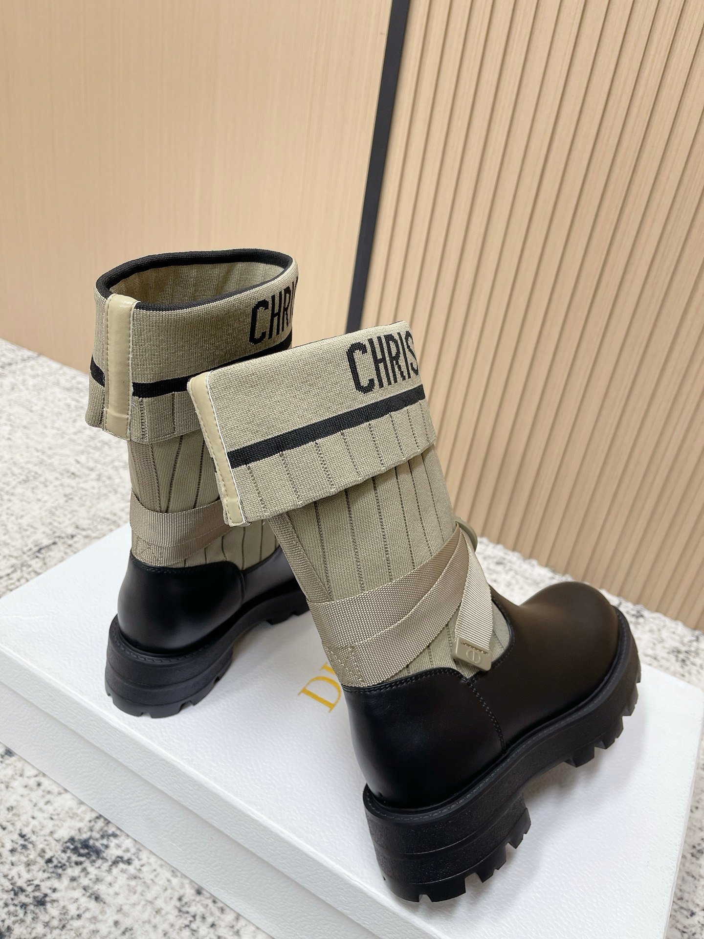 Dior頂級原單D-Zenith中筒軍靴 黑色牛皮質感秋冬主打 潮感硬挺風格