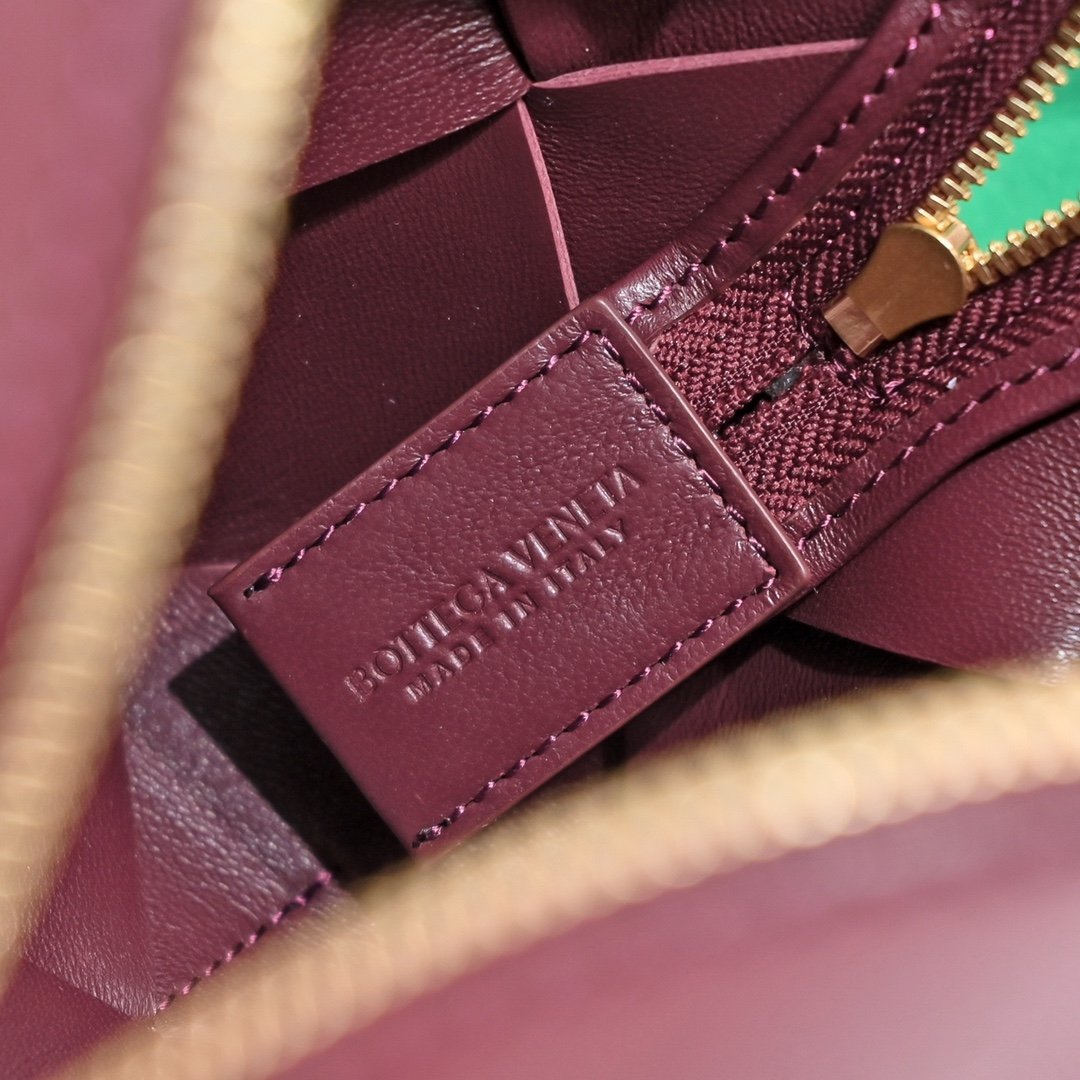 Bottega Veneta 高仿 編織迷你肩背包 深咖啡圓筒包 優雅耐看 復刻 義式極簡風格
