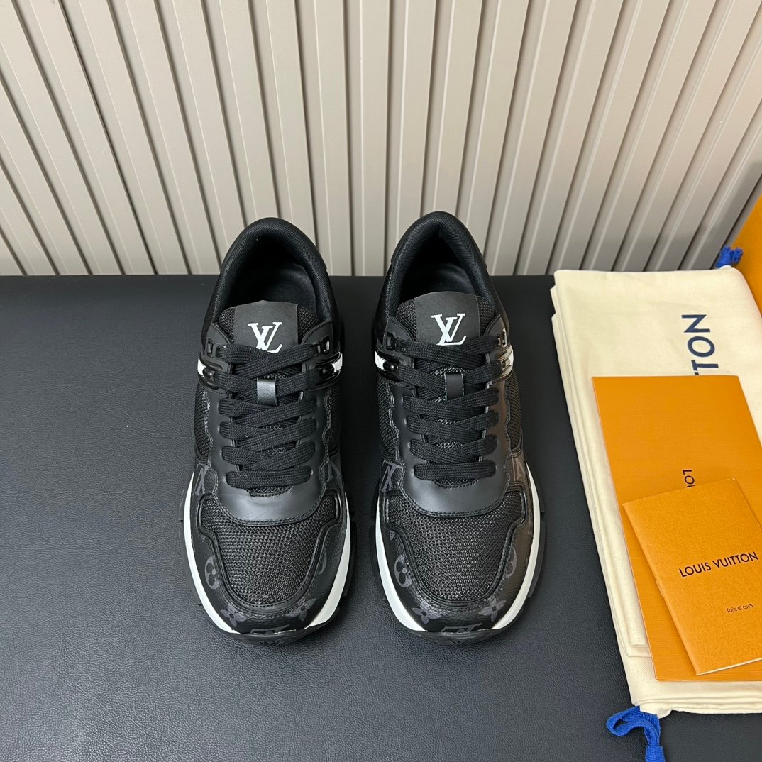 LV 高仿 Run Away Pulse 運動鞋 黑灰配色 休閒時尚款