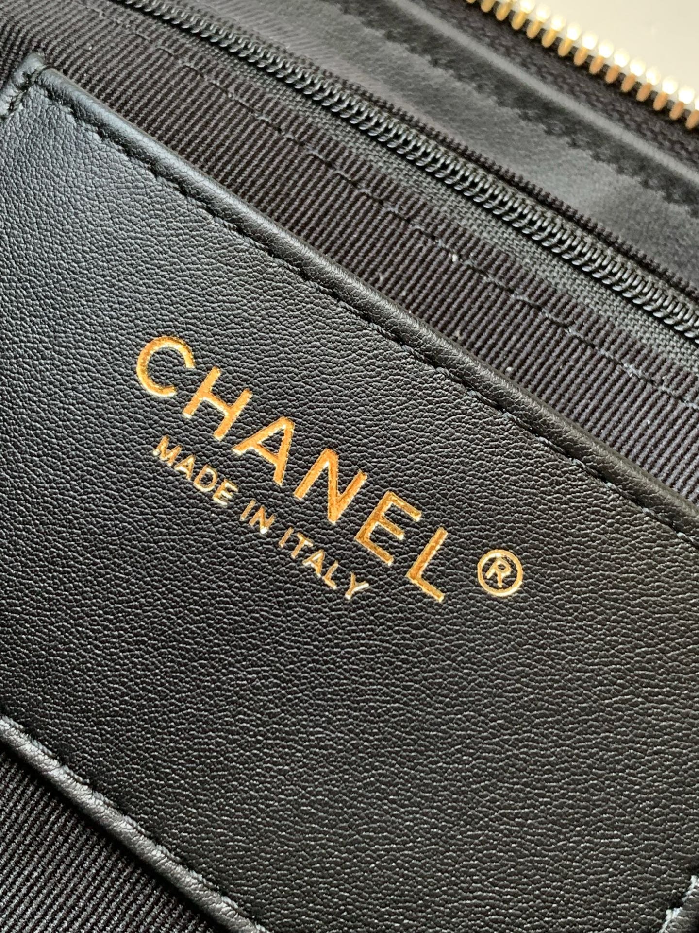 Chanel原單菱格鏈條肩背包優雅黑色柔軟皮革法式經典氣質