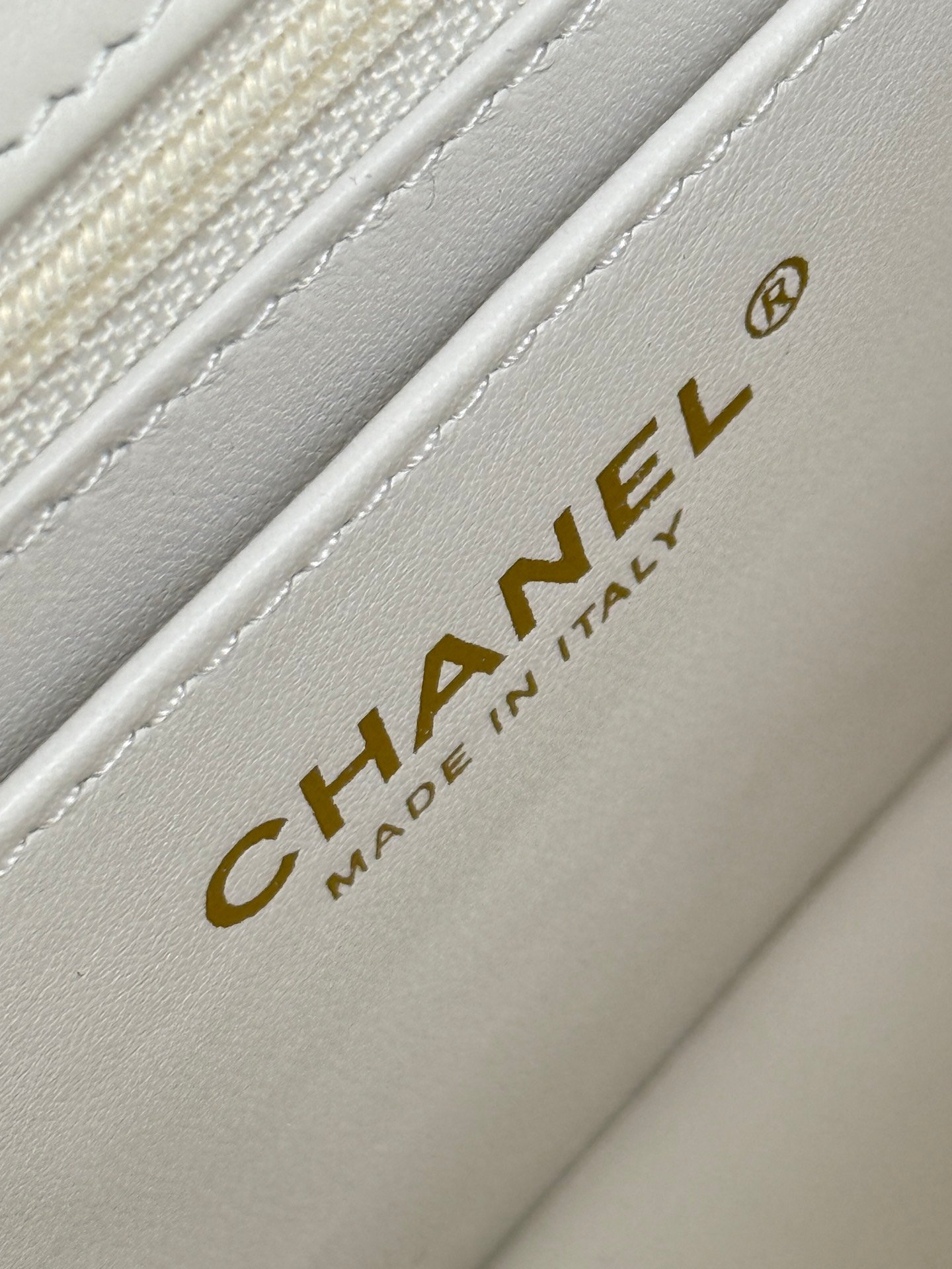 Chanel精品仿製蝴蝶結鏈條包白色粗花呢材質迷你款法式優雅風