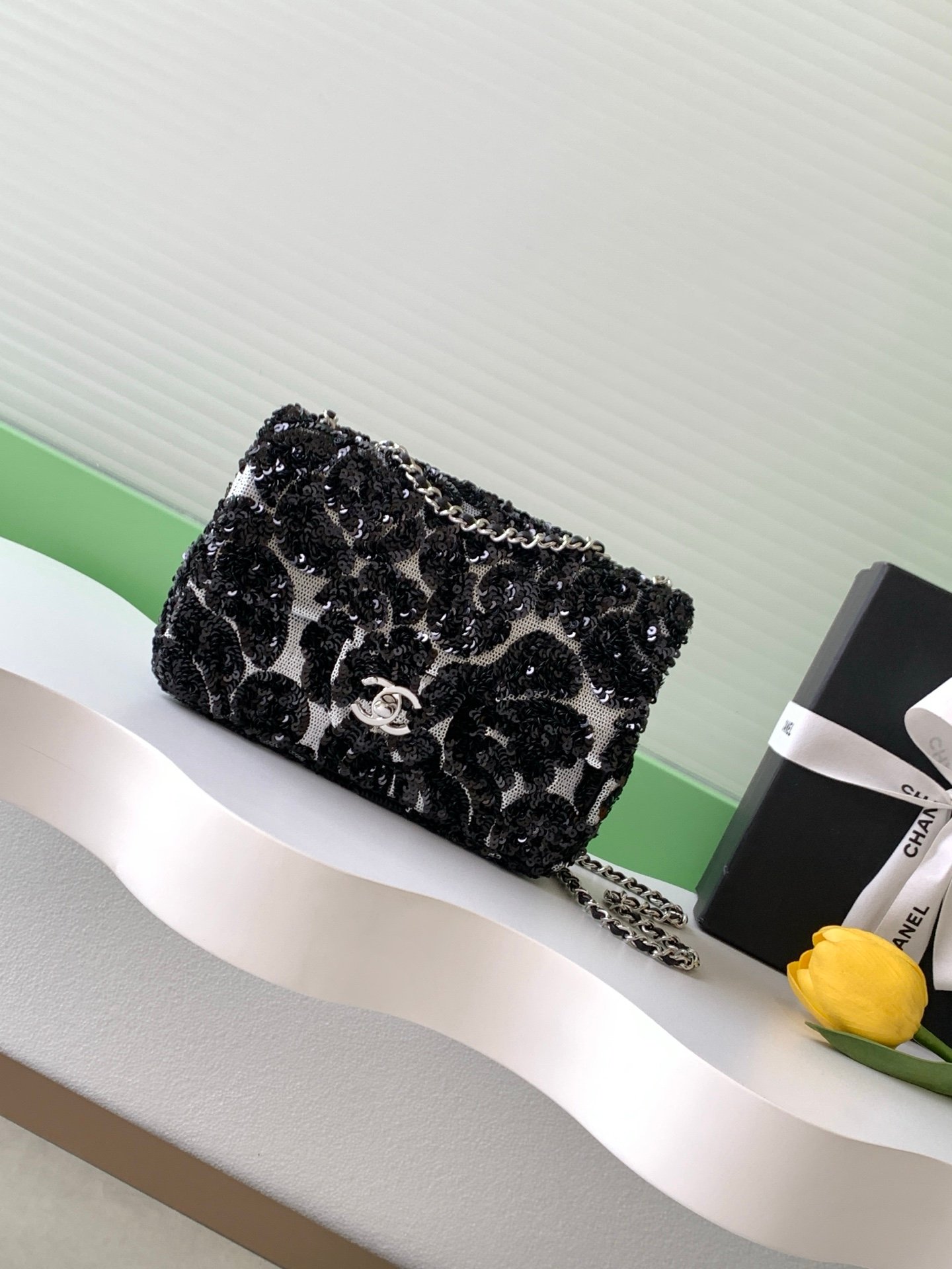 CHANEL復刻版黑花亮片刺繡鏈條包 優雅神秘氣質晚宴風格復刻精品AS4561