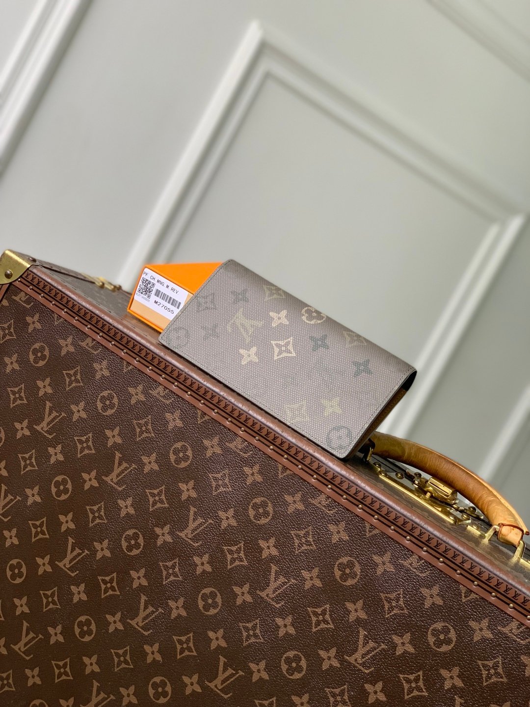 LV A貨 灰色 Monogram 對折短夾 輕薄好收納 新款 法式簡約質感M27055