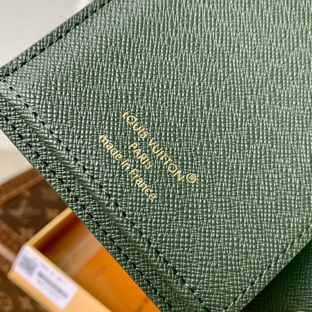 LV A貨 灰色 Monogram 對折短夾 輕薄好收納 新款 法式簡約質感M27055