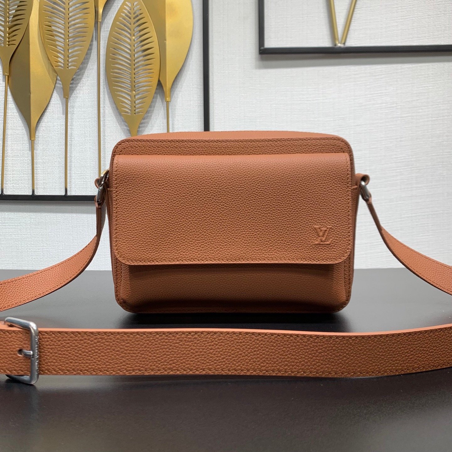 Louis Vuitton 斜背包 精品仿製年度推薦 復刻版 法式質感M25981