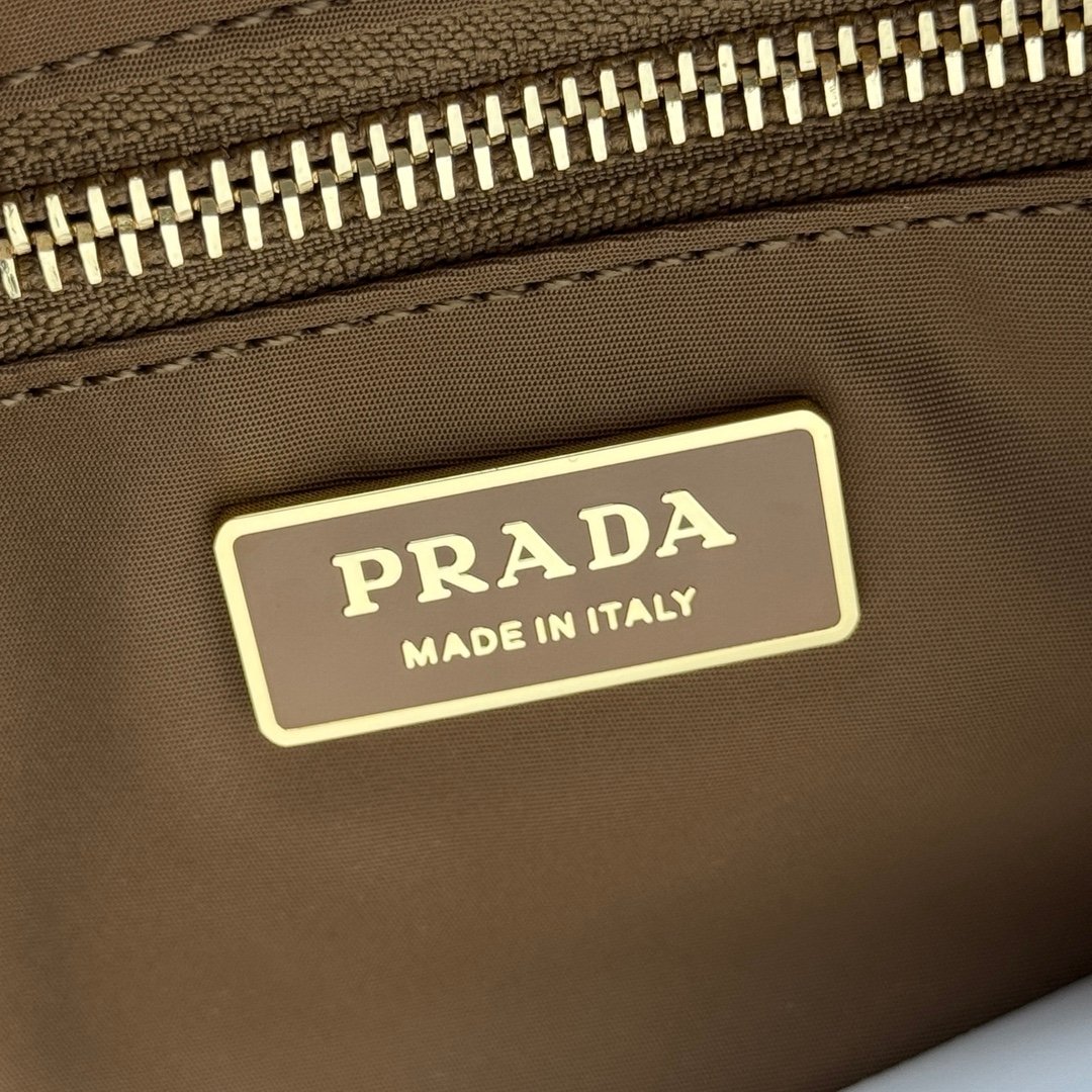 頂級原單 Prada1BC264 Re-Nylon 探索包 尼龍拼小牛皮斜背包
