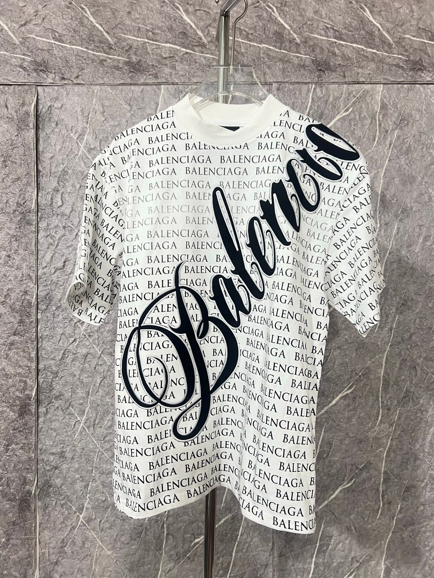 Balenciaga復刻版滿版Logo短袖T恤白色塗鴉字母設計潮流百搭新品街頭風