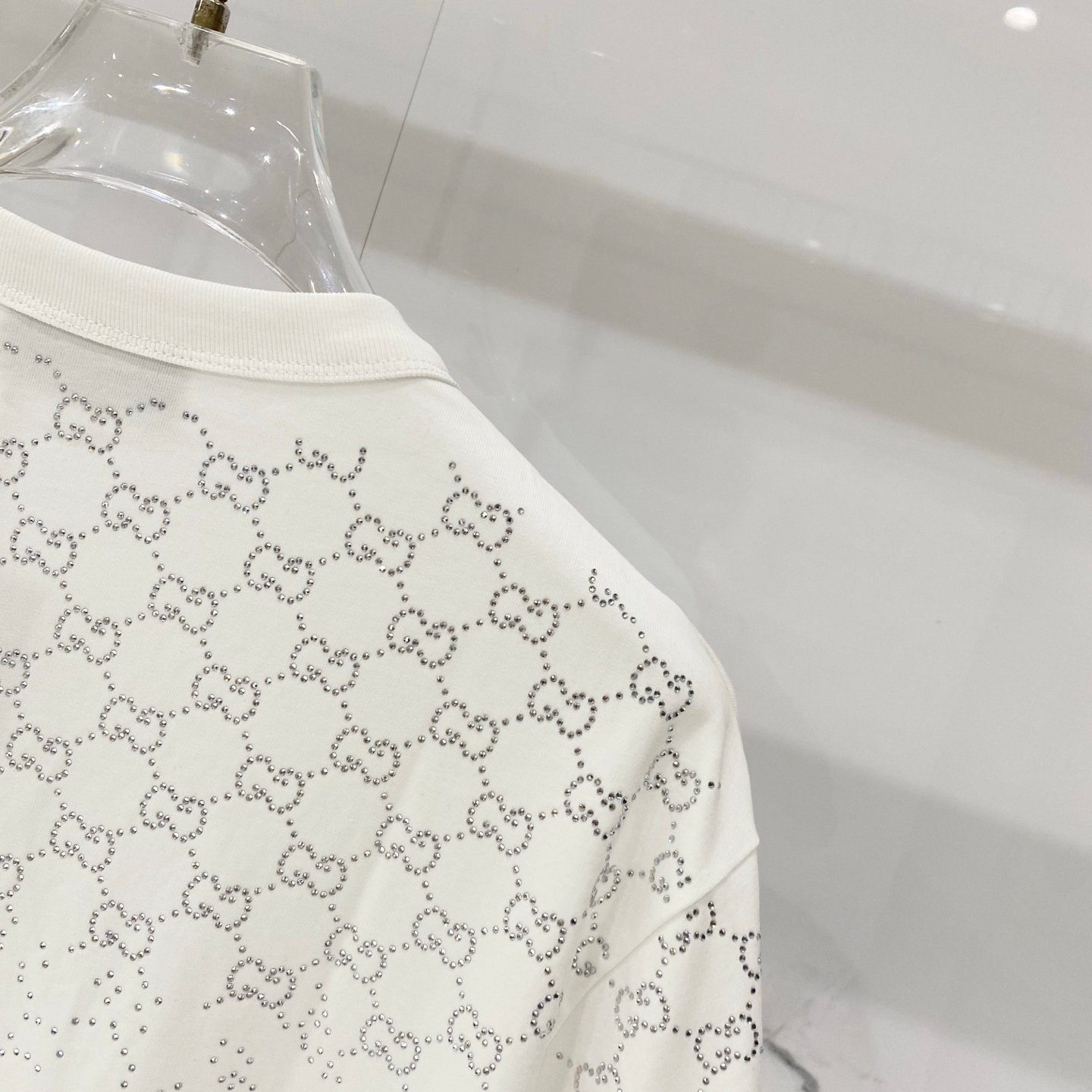 Gucci高仿短袖T恤滿版GG壓紋燙鑽設計寬鬆版型潮流精品上衣