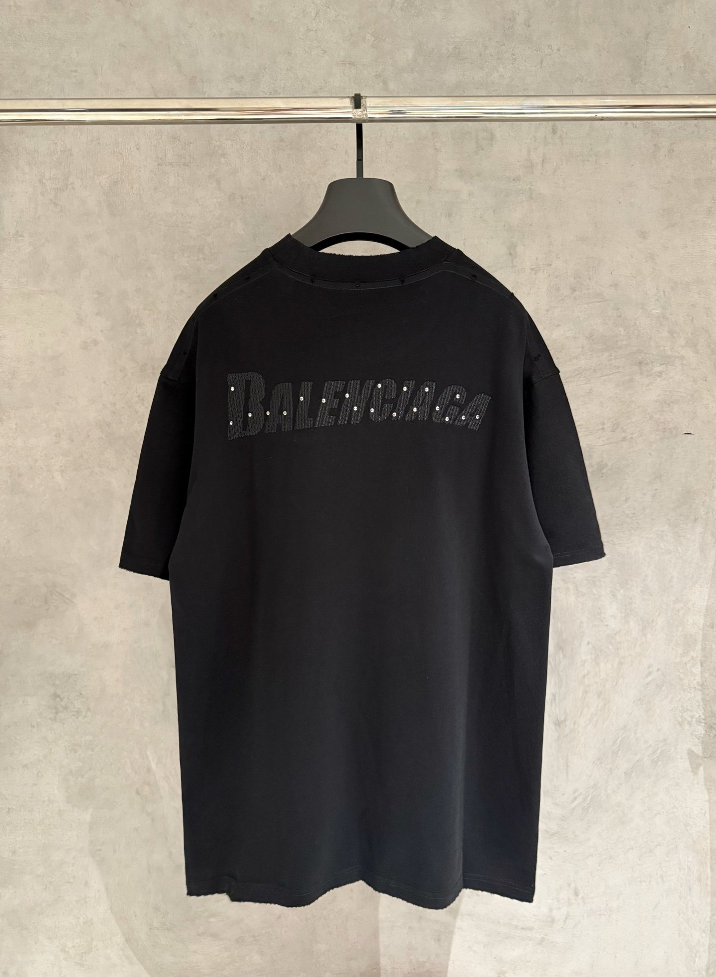 Balenciaga高仿短袖T恤極簡字樣設計寬鬆版型百搭休閒街頭時尚風格