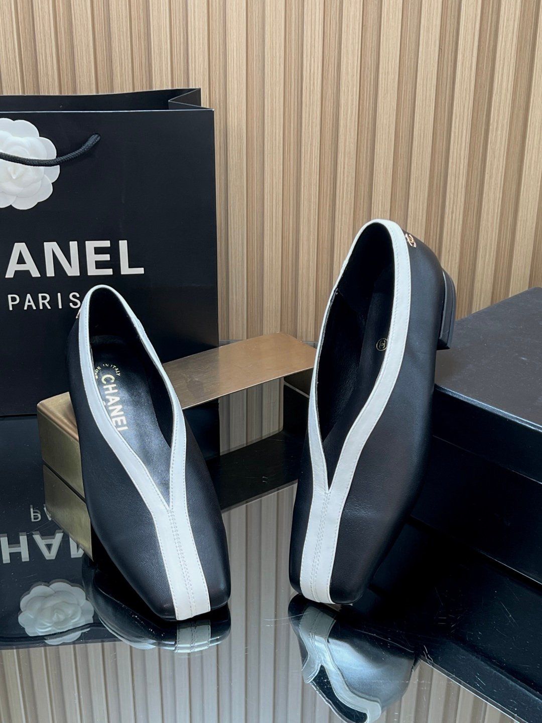 Chanel高仿拼色低跟單鞋復古方頭精品氣質百搭女鞋