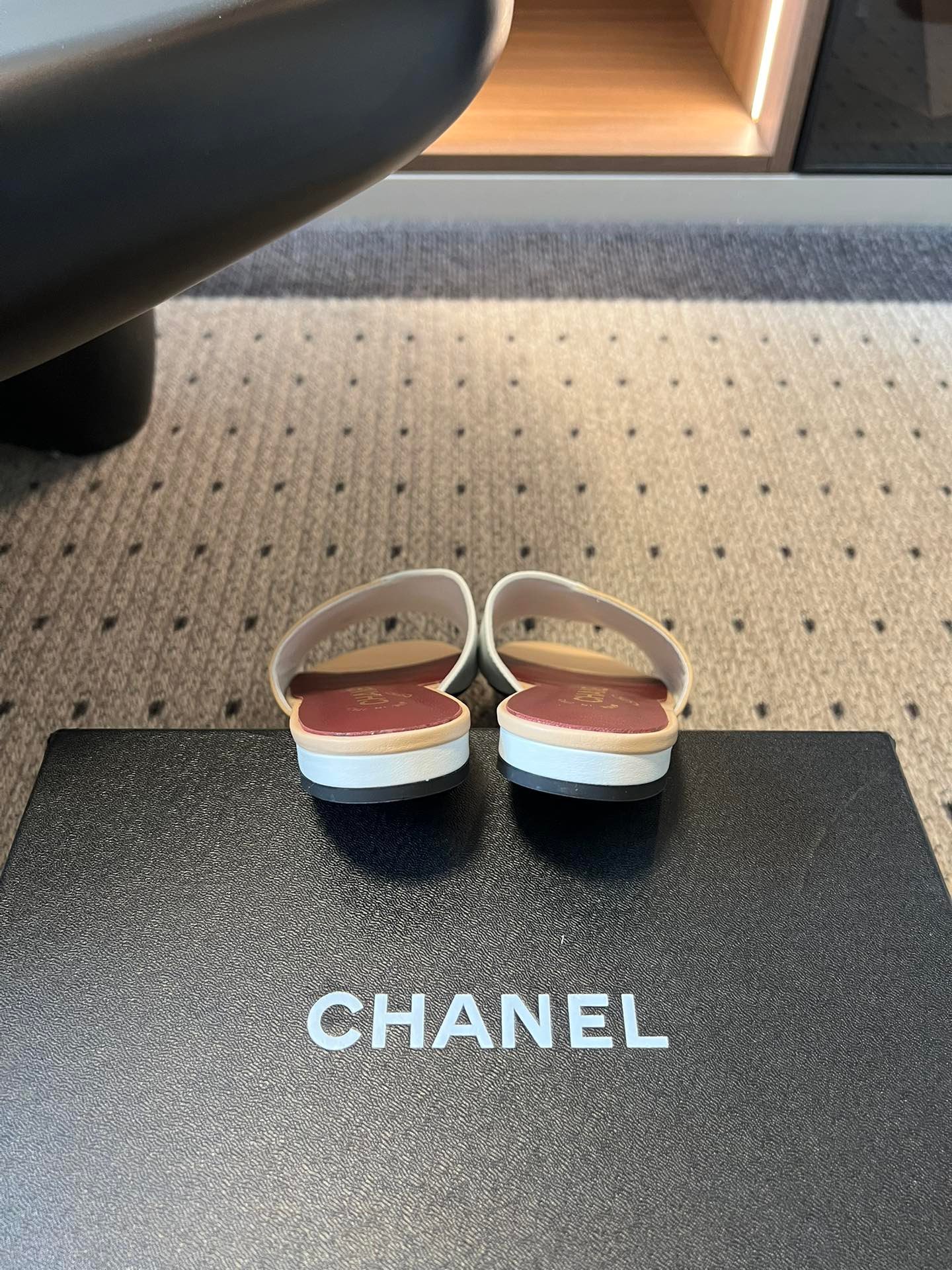 Chanel高仿雙色拖鞋精品平底涼鞋雙C刺繡百搭休閒女鞋