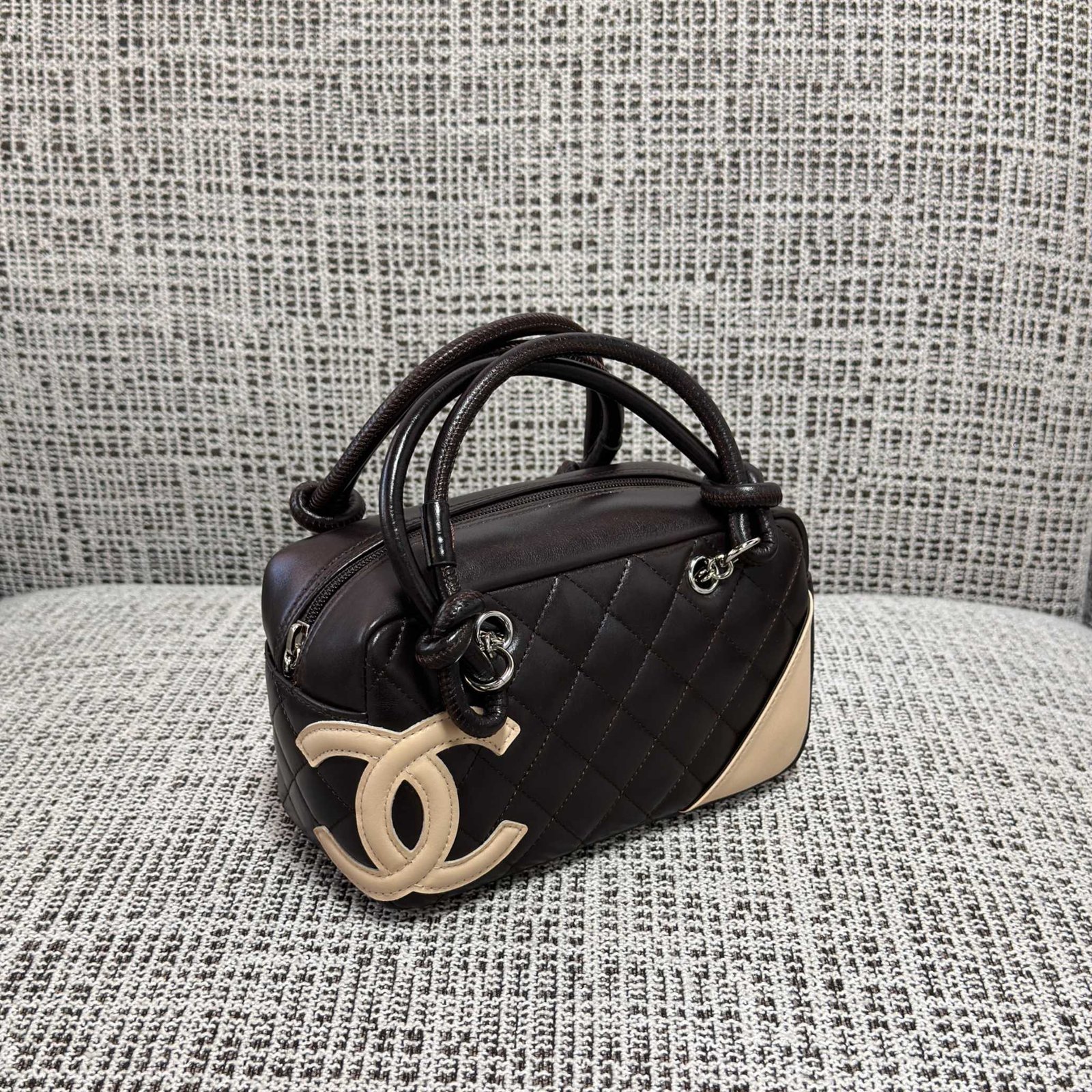 Chanel 精緻版 Vintage康朋保齡球枕頭包mini 經典百搭款 法式奢華