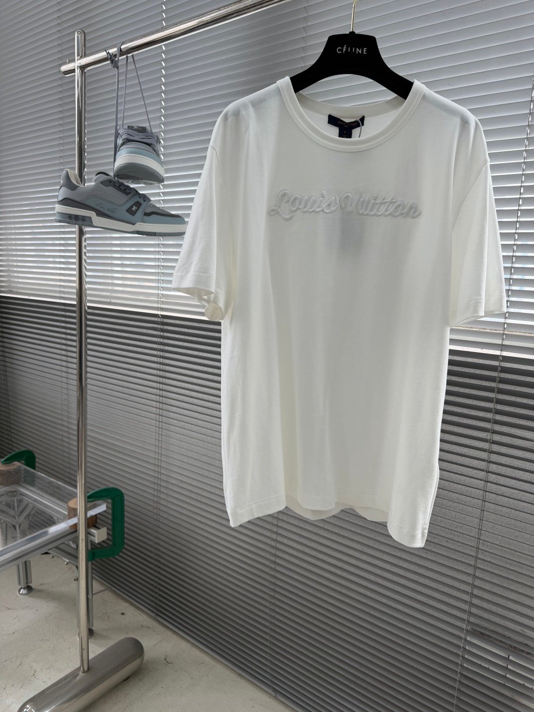 Louis Vuitton 原單 刺繡短袖T恤 百搭質感 都會輕奢