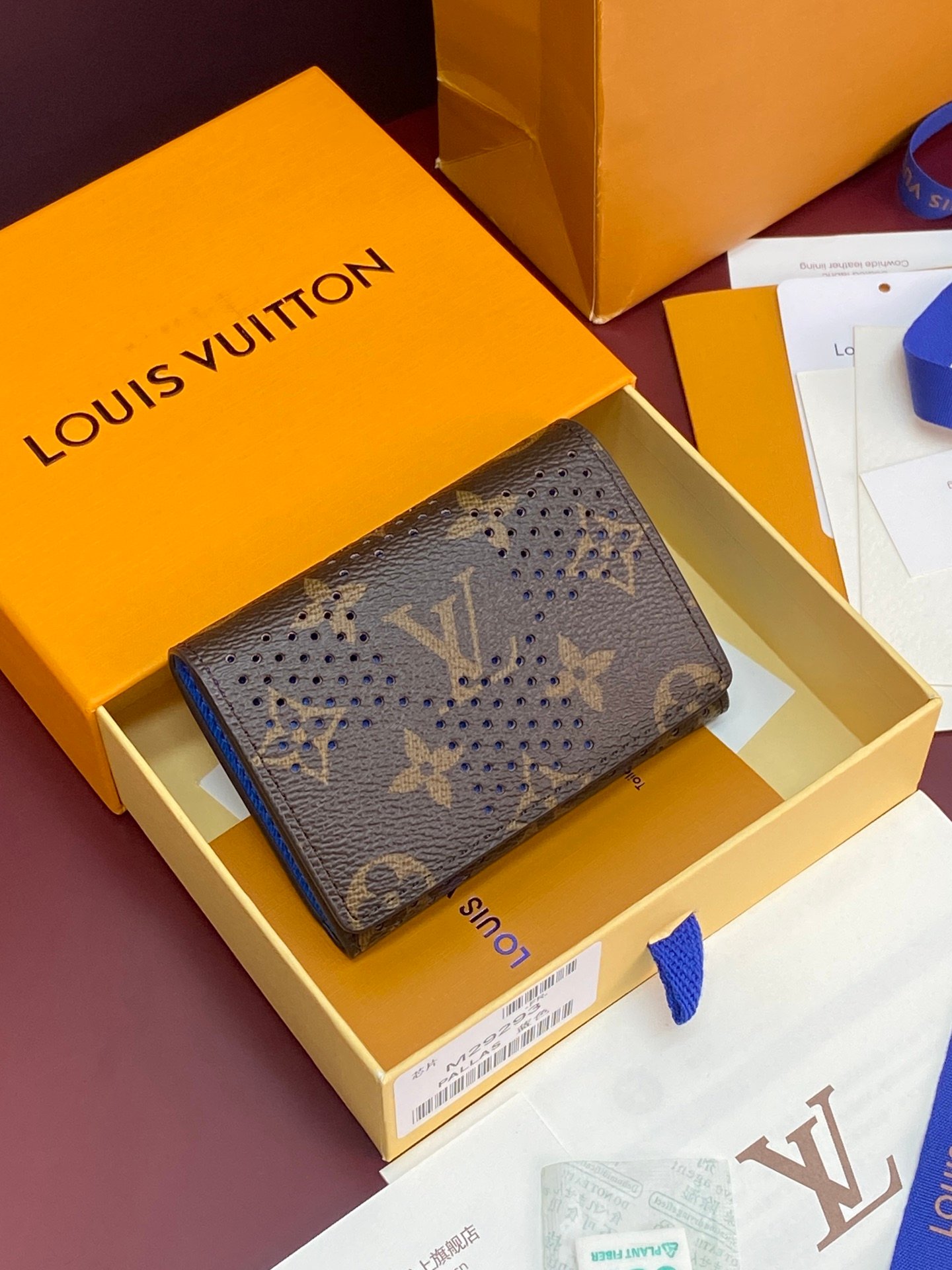Louis Vuitton Monogram 復刻男士短夾 經典老花圖案 多卡位折疊錢包 精品皮夾