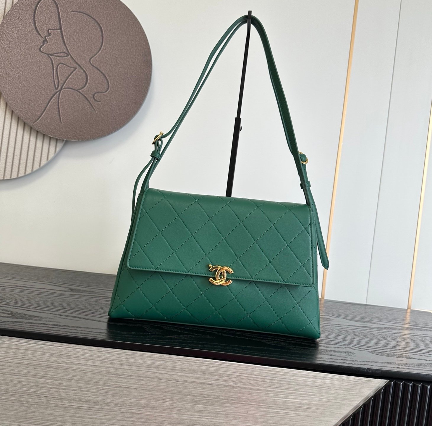 CHANEL 菱格紋肩背包 精緻版 人氣 經典配色 法式奢華