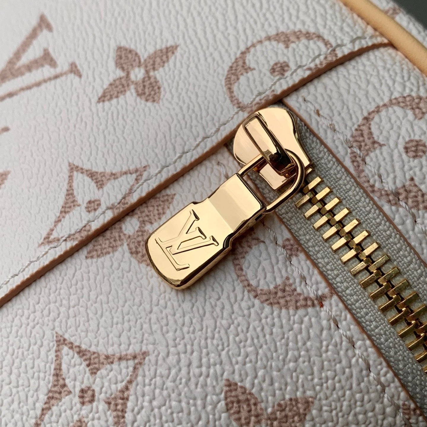 路易威登 高仿 Petite Malle 迷你手袋 人氣 法式奢華 M29782